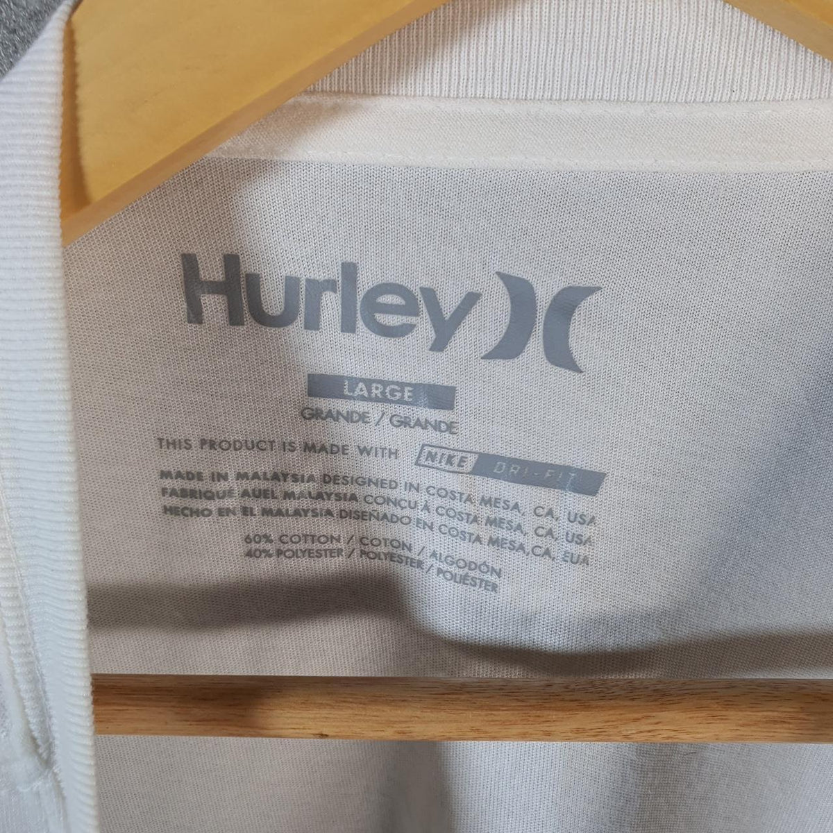 Vintage Hurley Graphic T Shirt Men’s White Large Casual Sports Logo Athletic