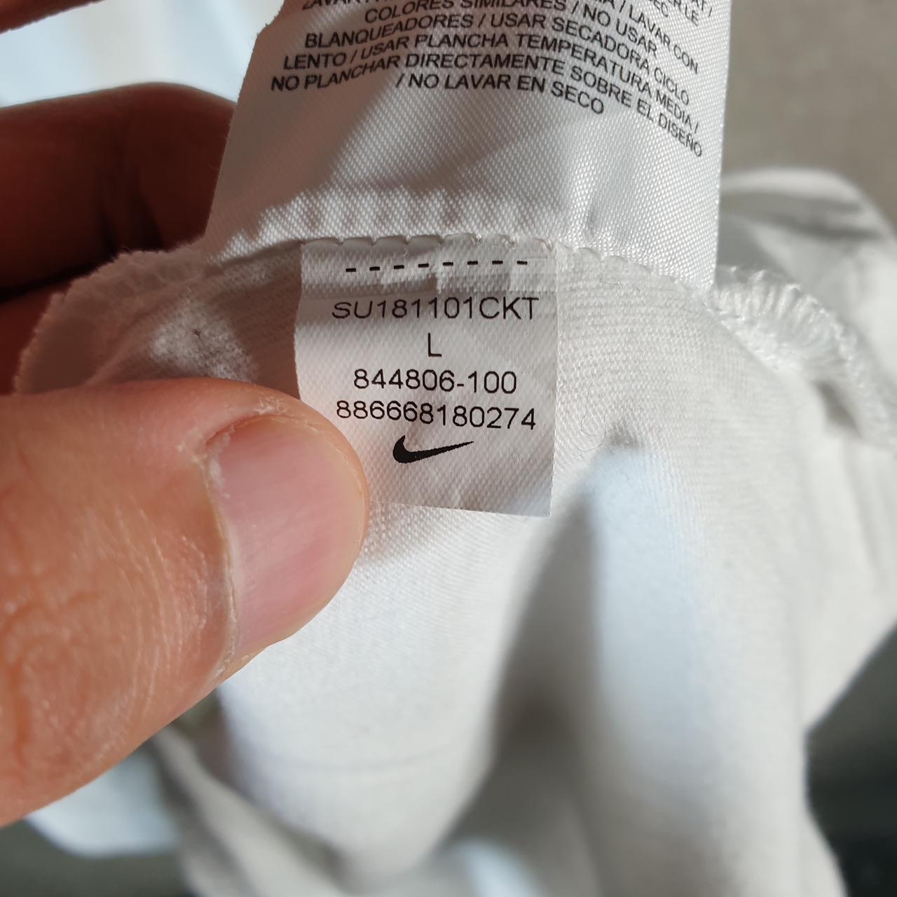 Vintage Nike SB Spellout T Shirt Men’s Large White Blank Casual Athletic