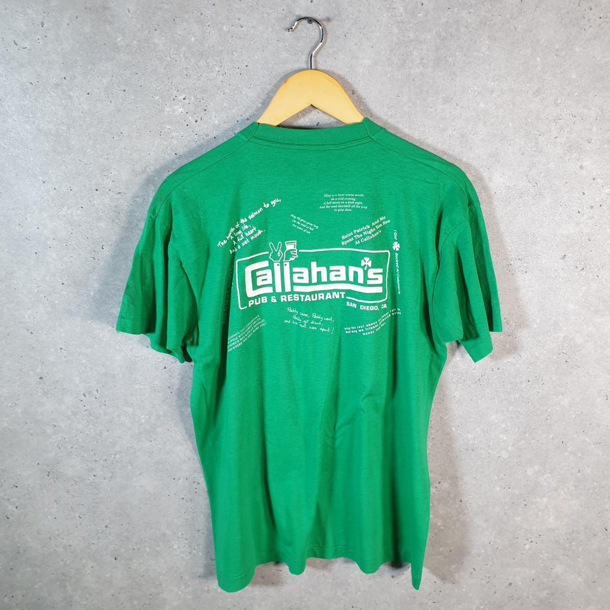 Vintage Callahans Pub San Diego California Graphic USA 90s Single Stitch T Shirt Men’s Medium Green C8803