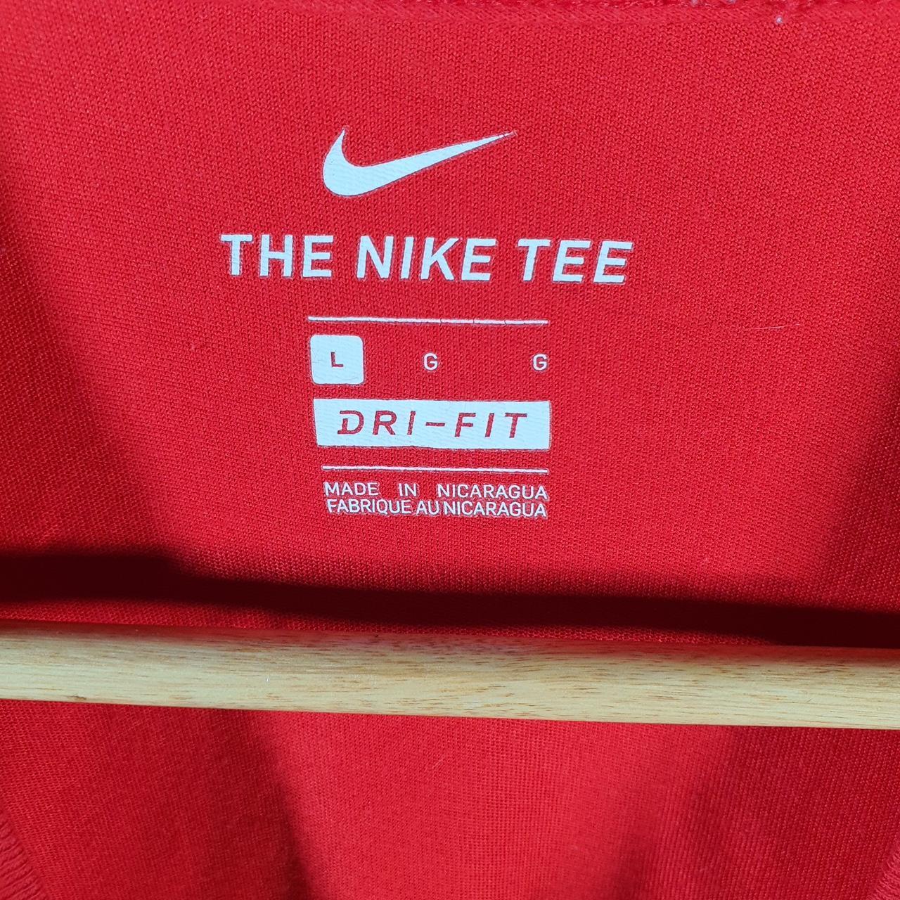 Vintage Nike Dri Fit T Shirt Men’s Large Red Logo Swoosh Loose Fit Athletic