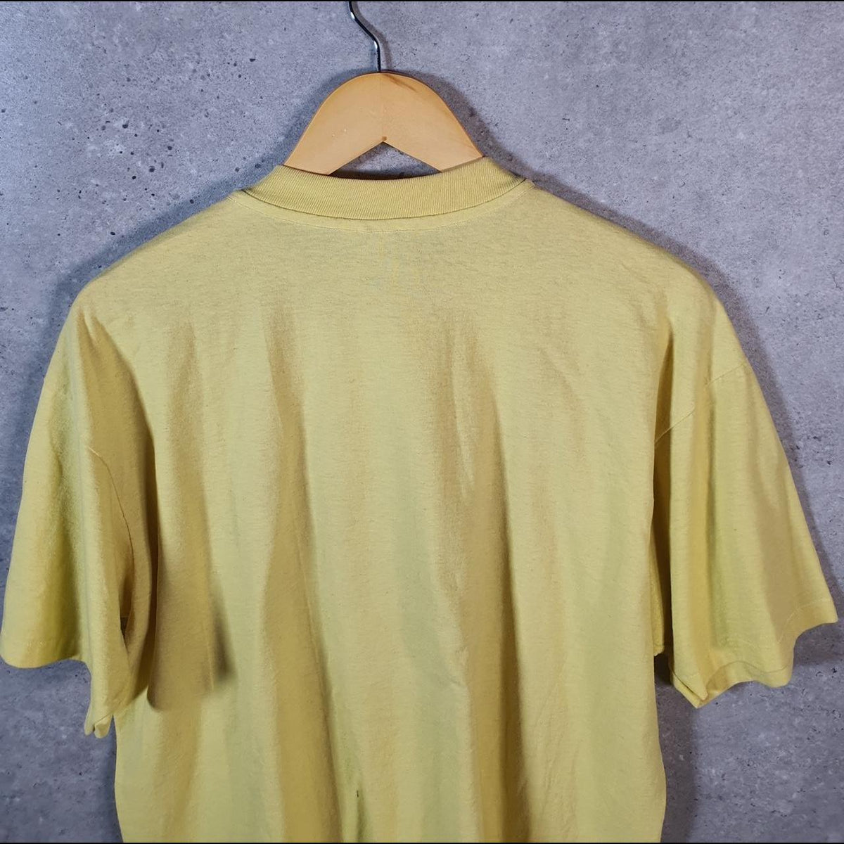 Vintage Hanes Tri Cherry Celebration 1992 USA Single Stitch T Shirt Men’s XL Yellow C9464