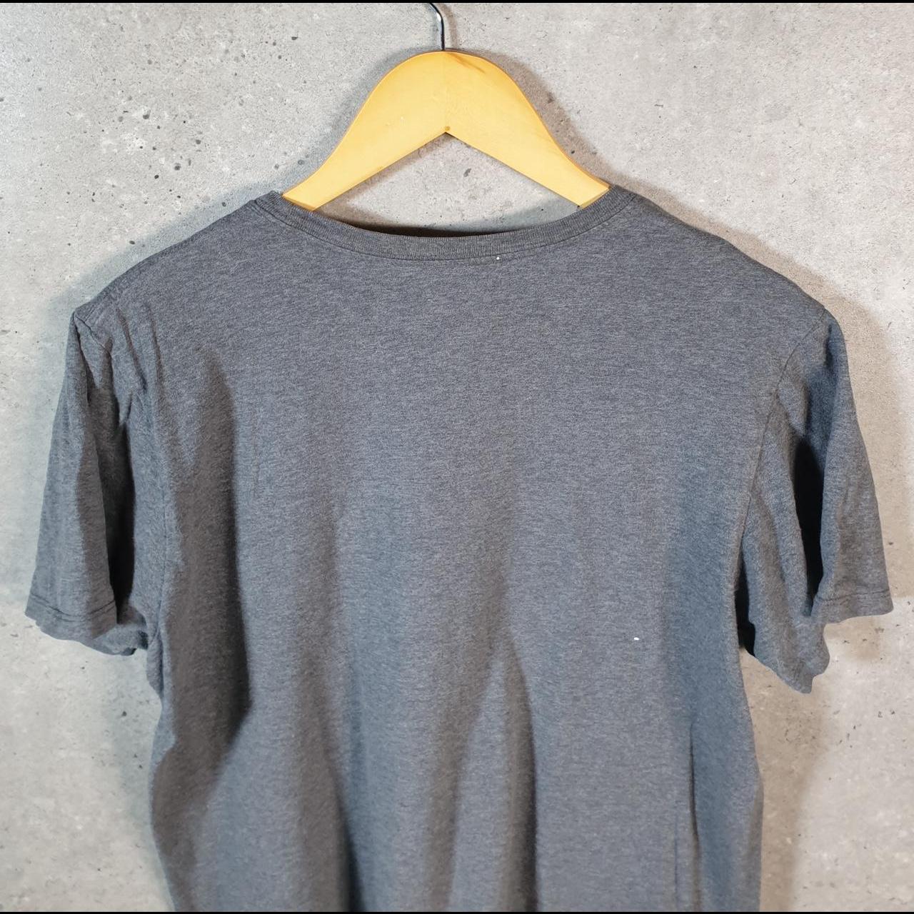 Vintage Nike T Shirt Shirt Men’s Medium Grey Logo Swoosh Athletic C9603