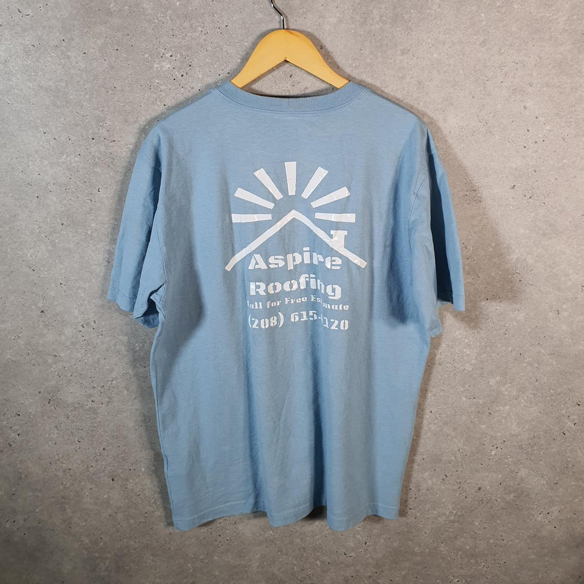 Vintage Carhartt Pocket T Shirt Men’s Medium Blue Workwear Chore Utility Loose Fit C9240