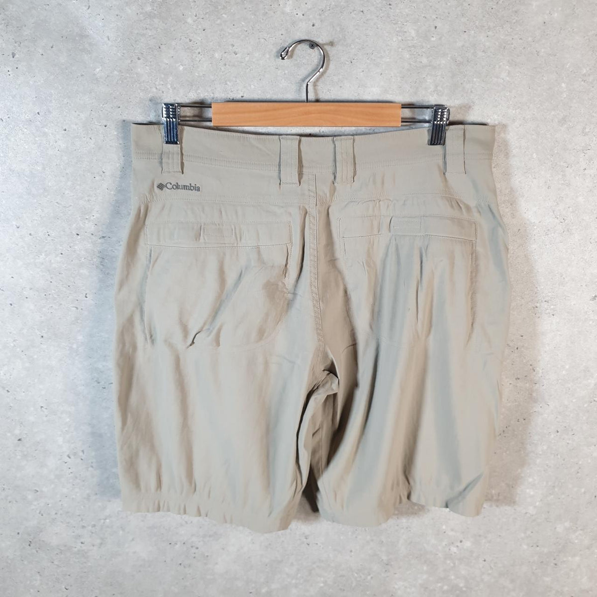 Vintage Columbia Omni Shield Shorts Jorts Cargo Men’s W34 Brown Athletic Hiking Baggy