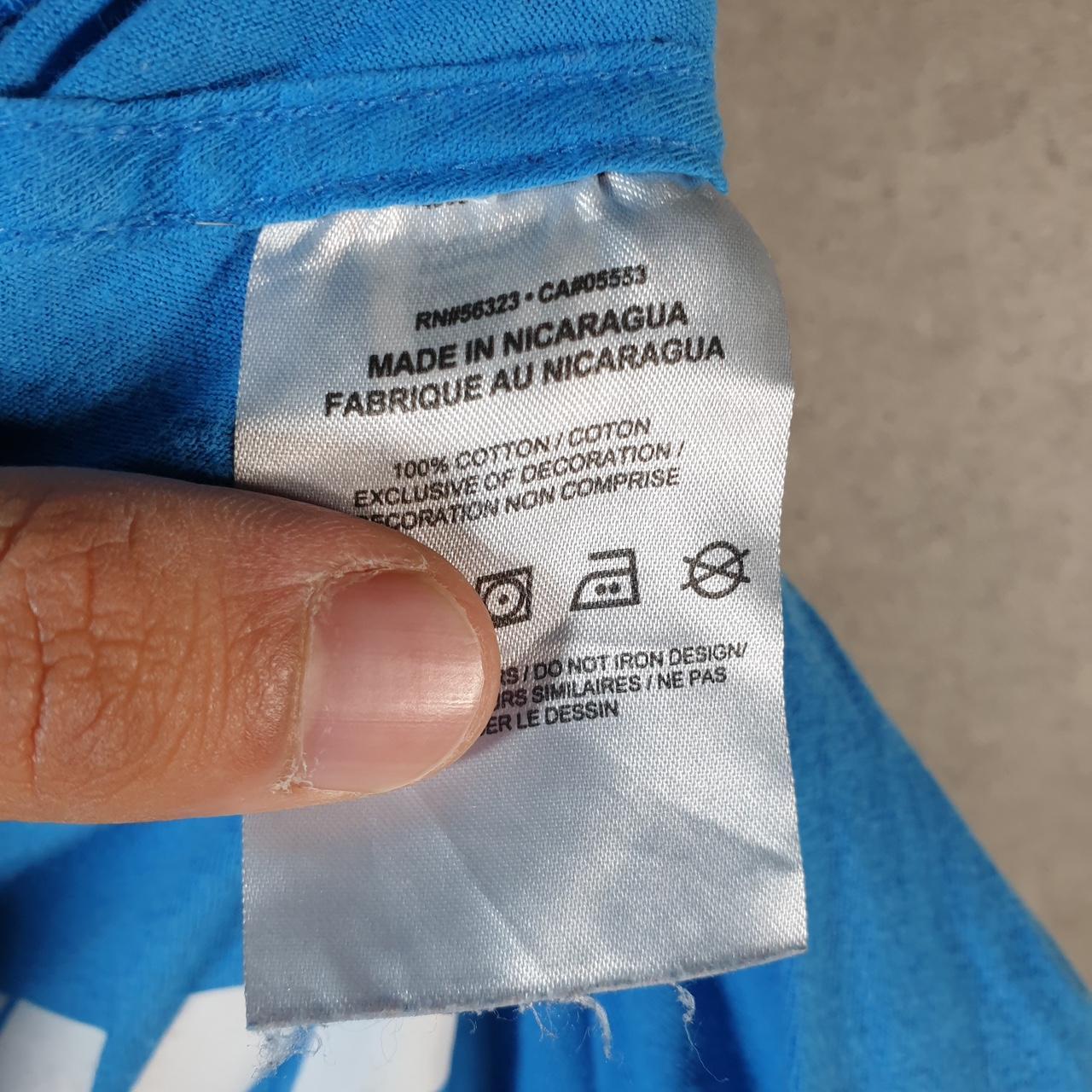 Vintage Nike Spellout Club T Shirt Men’s Medium Blue Logo Swoosh Athletic