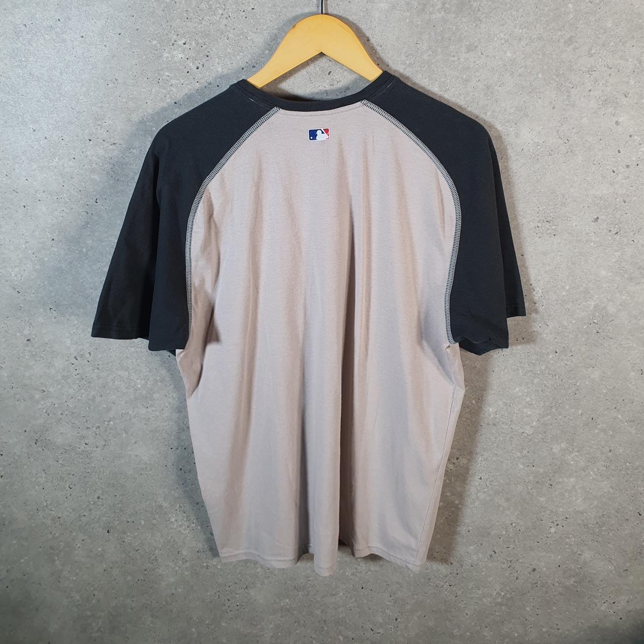 Vintage Nike Team MLB Baseball Dri Fit T Shirt Men’s Medium Beige Printed Swoosh Athletic