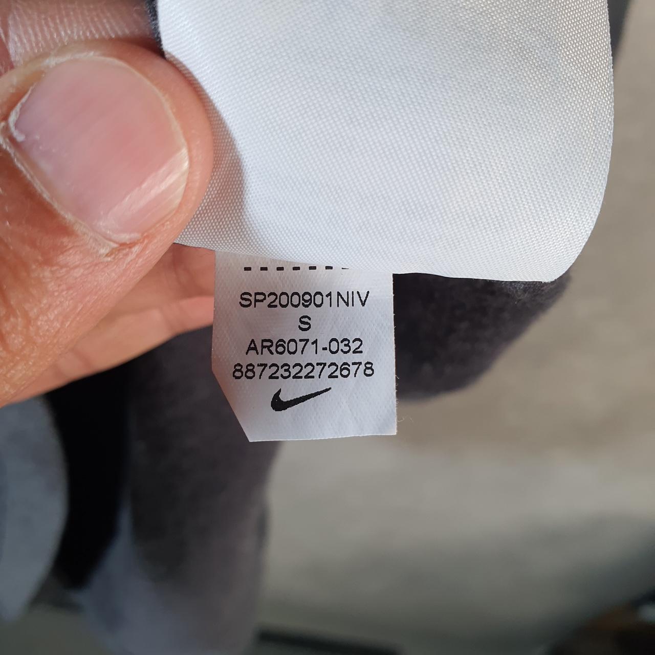 Vintage Nike Dri Fit Hoodie T Shirt Men’s Small Grey Logo Printed Swoosh Athletic