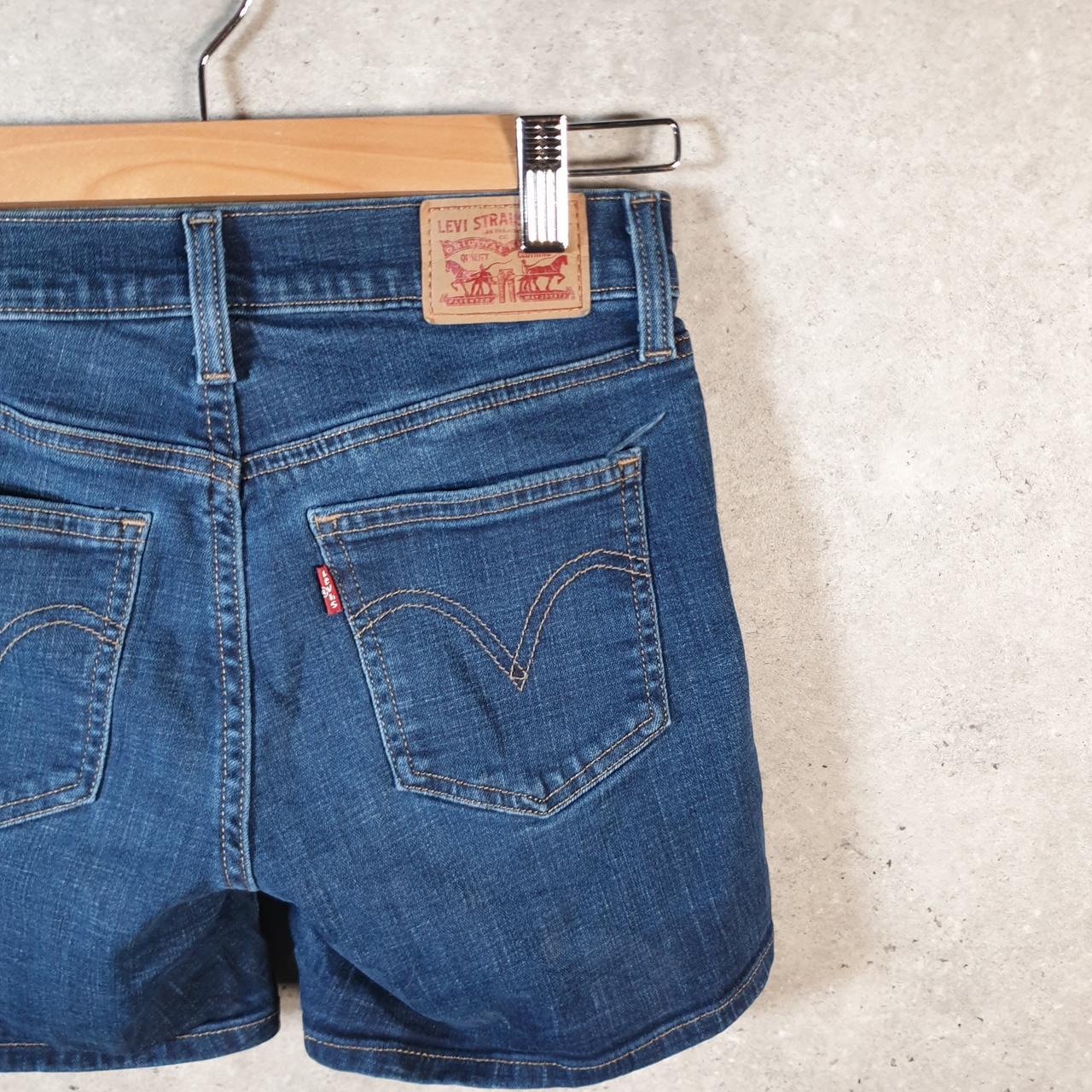 Vintage Levi’s Baggy Shorts Jorts Cargo Womens W26 Blue Relaxed Denim