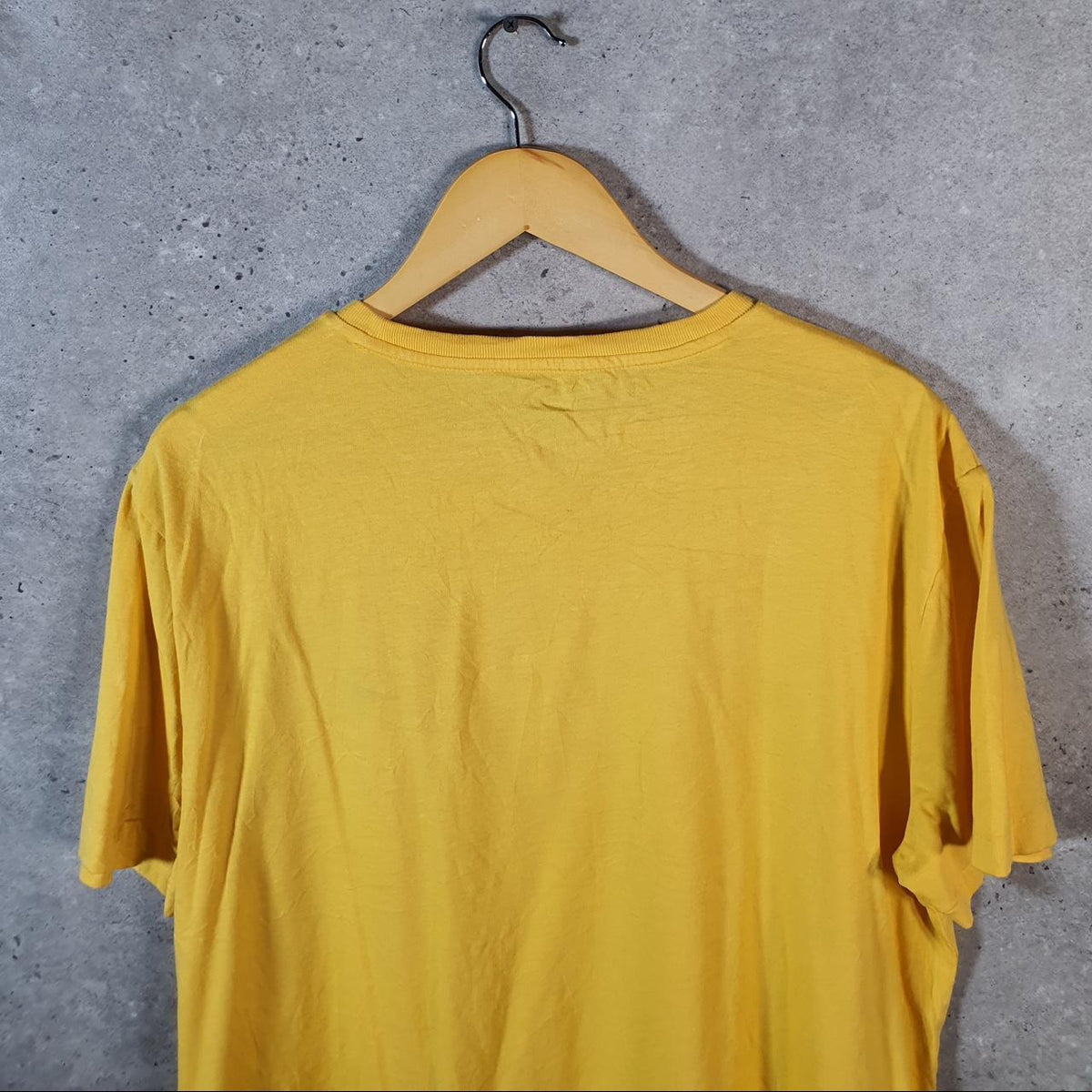 Vintage Ralph Lauren Polo T Shirt Men’s Large Yellow Embroidered Pony Classic Fit C9115