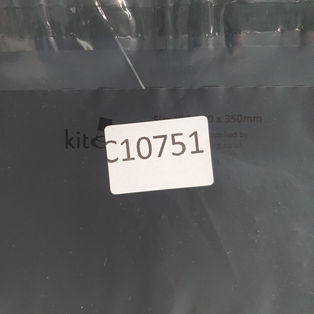 Vintage Ralph Lauren Button Down Shirt Men’s XL Red Striped Regent Custom Fit Cotton