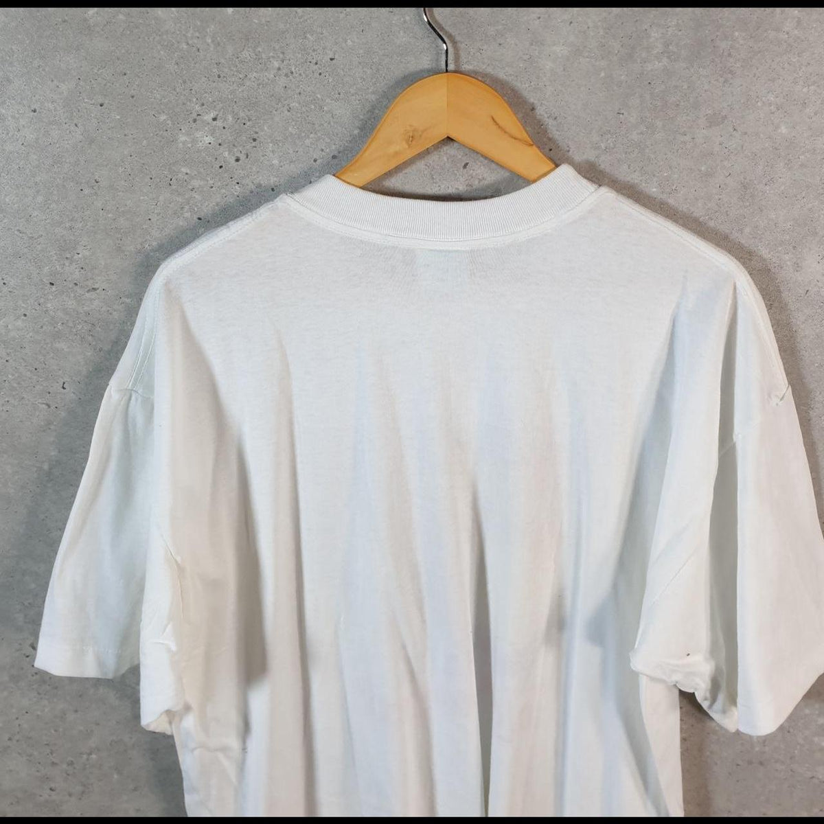 Vintage Peacock It took 50 years to look this good USA Single Stitch T Shirt Men’s XL White