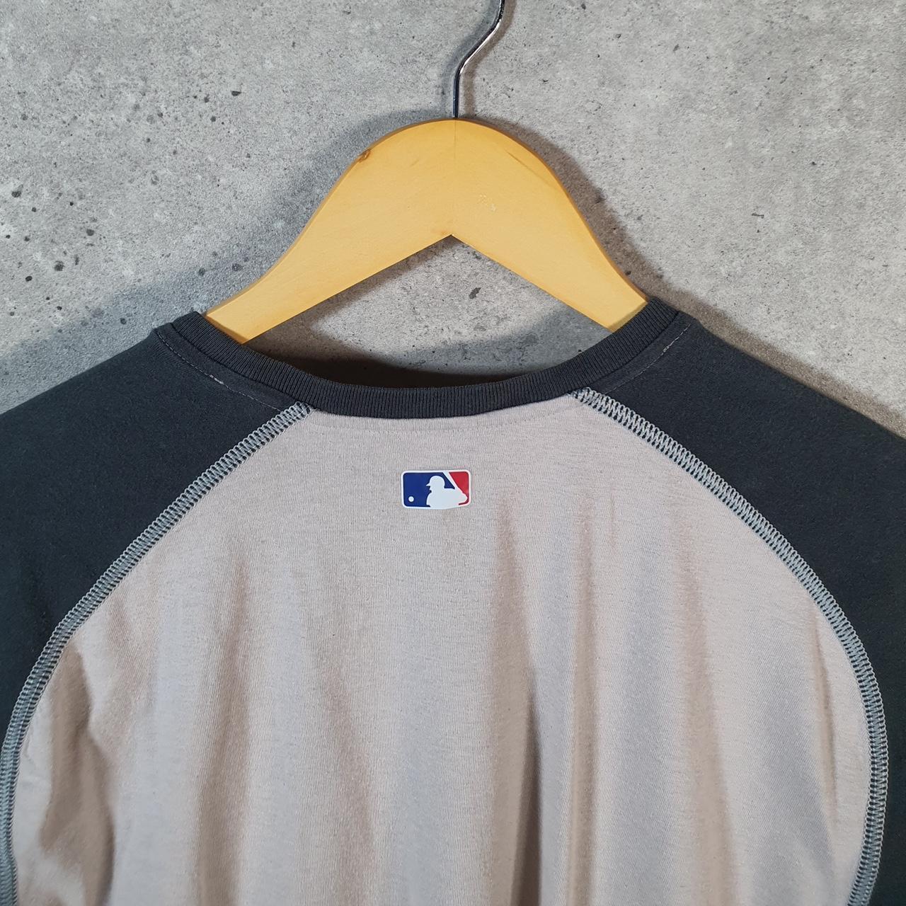 Vintage Nike Team MLB Baseball Dri Fit T Shirt Men’s Medium Beige Printed Swoosh Athletic