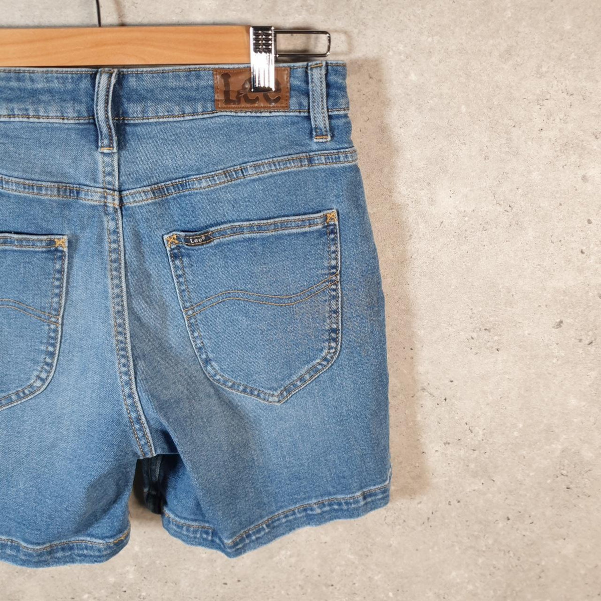 Vintage Lee Baggy Shorts Jorts Cargo Womens W28 Blue Relaxed Denim
