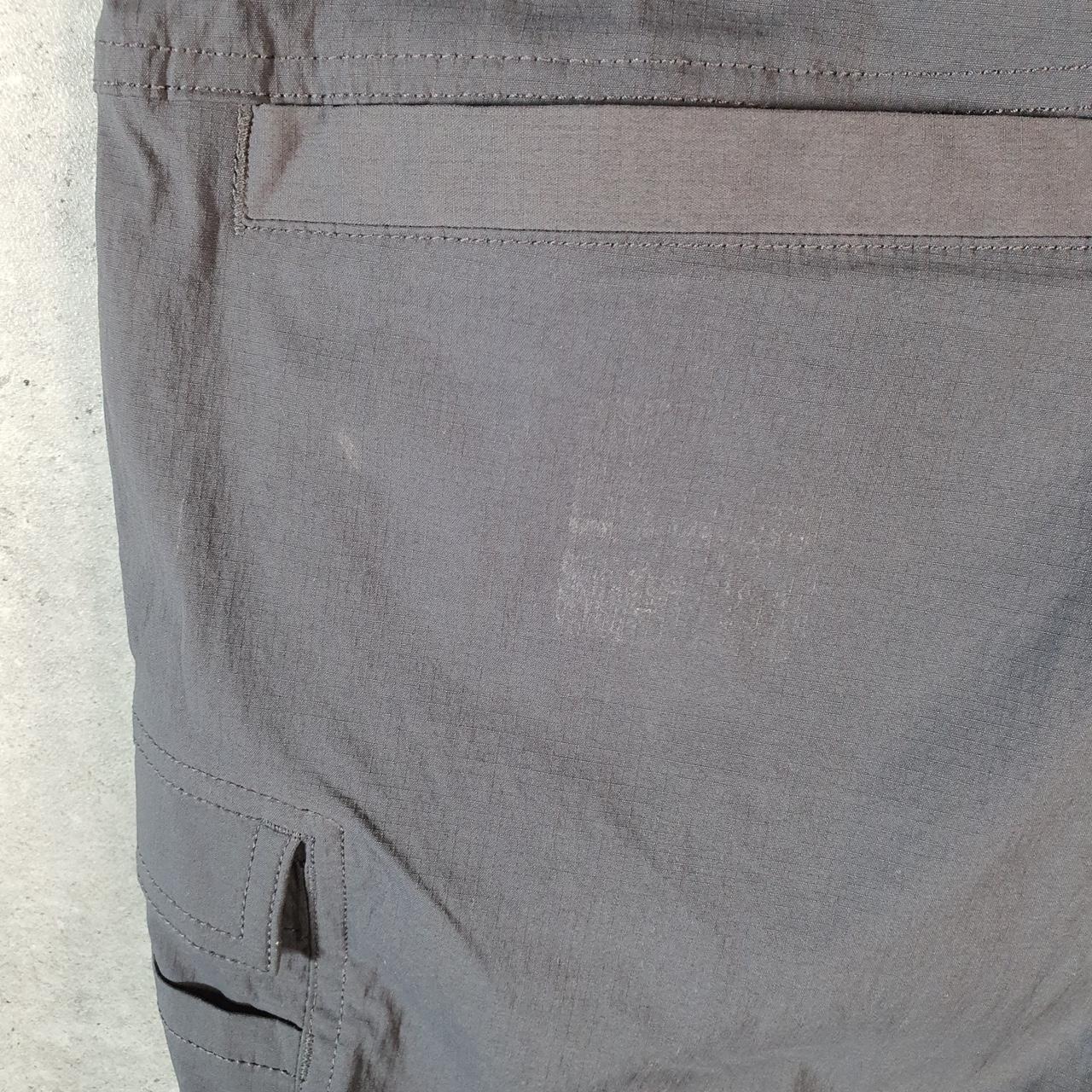 Vintage Carhartt Baggy Carpenter Shorts Jorts Cargo Womens W36 Grey Straight Fit Workwear Big Fish Vintage