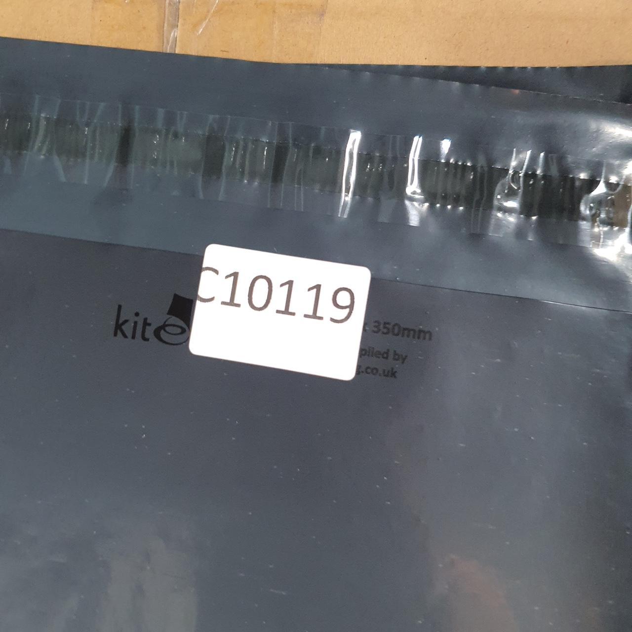 Vintage Adidas Chicago NHL Hockey T Shirt Shirt Men’s 2XL Red Three Stripes Logo Athletic