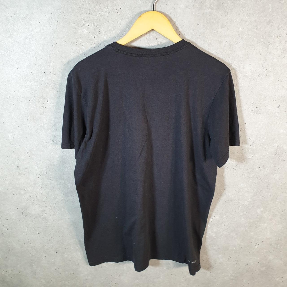 Vintage Adidas Go To Performance Tee T Shirt Men’s Large Black Three Stripes Logo Athletic