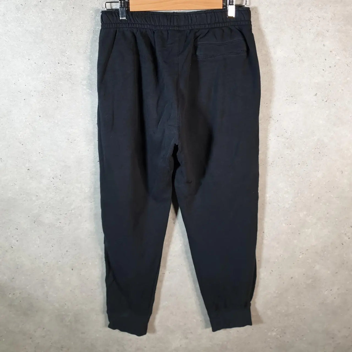 Vintage Nike Club Sweatpant Joggers Mens Medium Black Swoosh Sports Tracksuit - Big Fish Vintage
