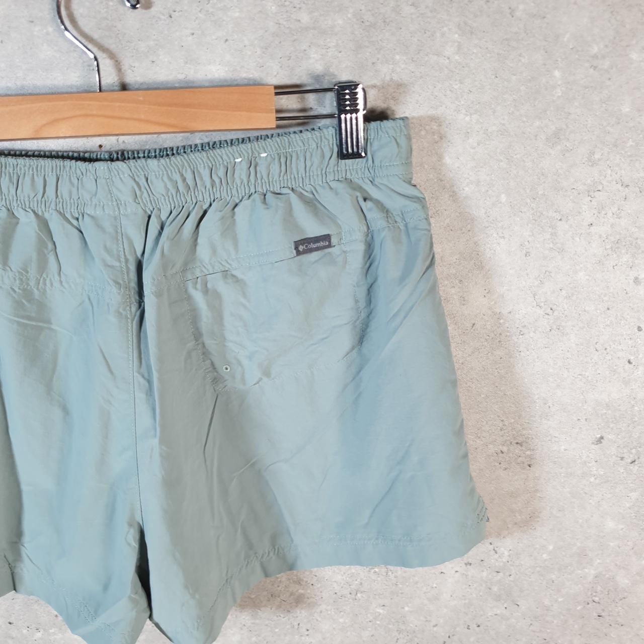 Vintage Columbia Performance Fishing Gear Shorts Womens Large Blue Athletic Hiking