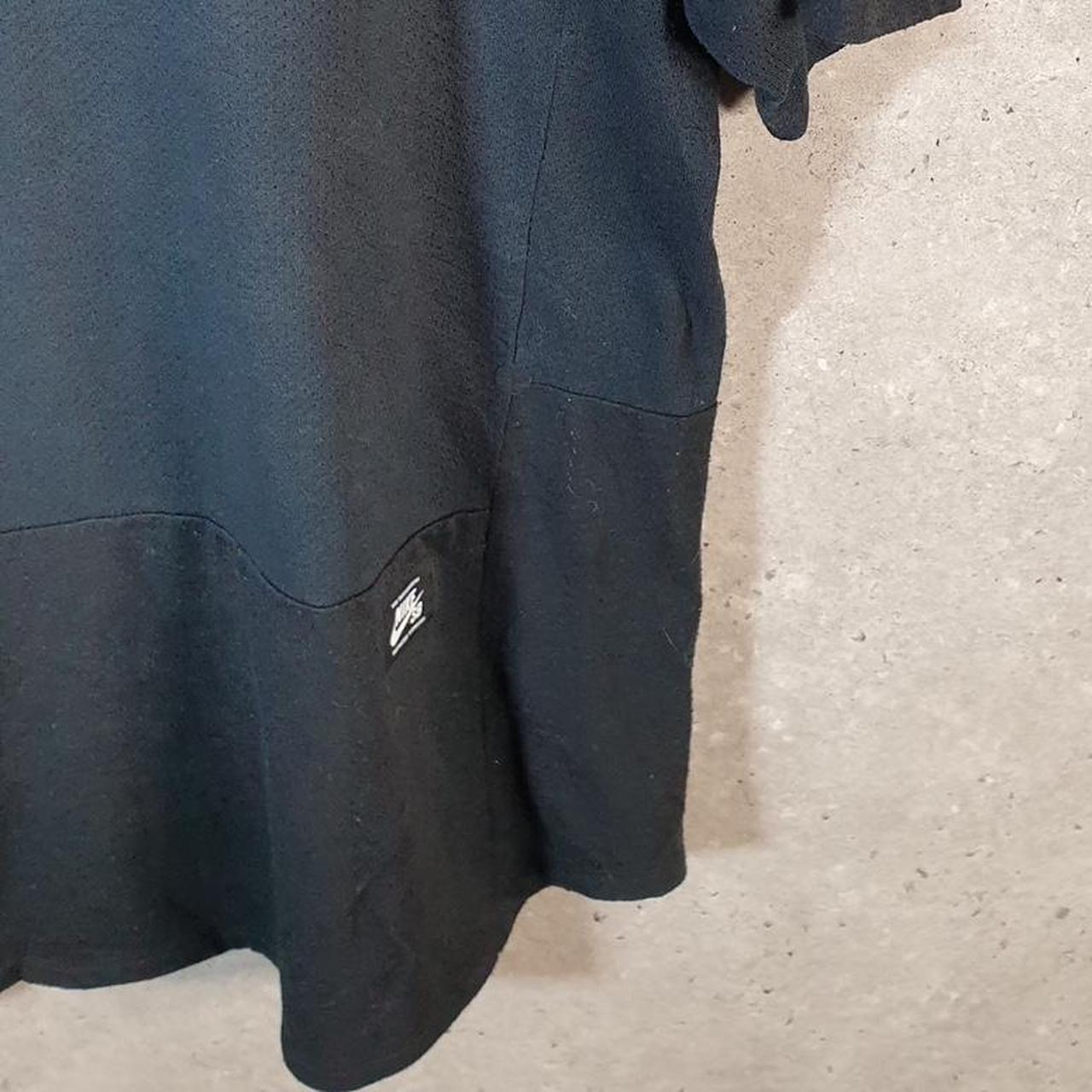 Vintage Nike SB Dri Fit T Shirt Men’s Small Black Logo Swoosh Athletic