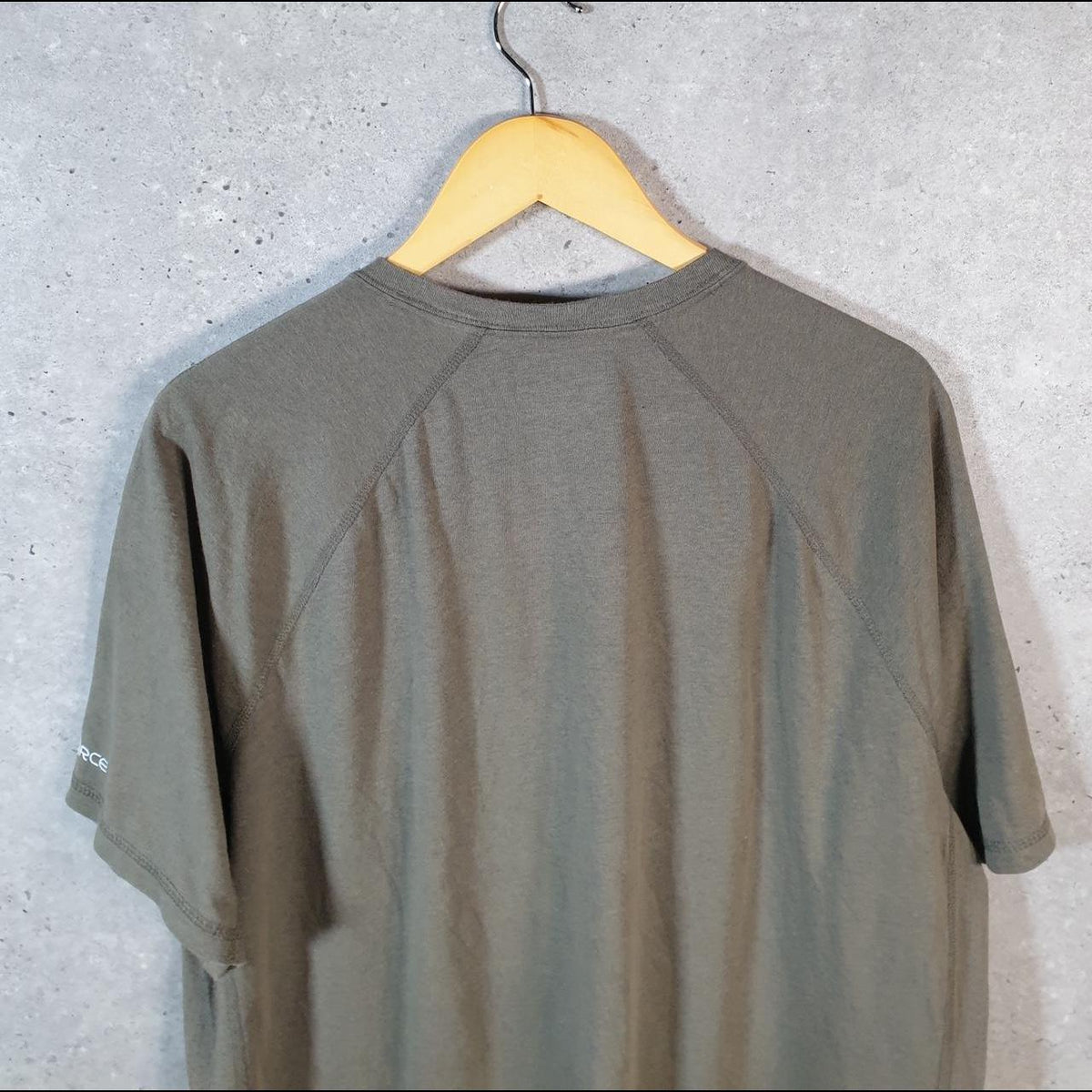 Vintage Carhartt Pocket T Shirt Men’s XL Grey Workwear Chore Utility Relaxed Fit C9174