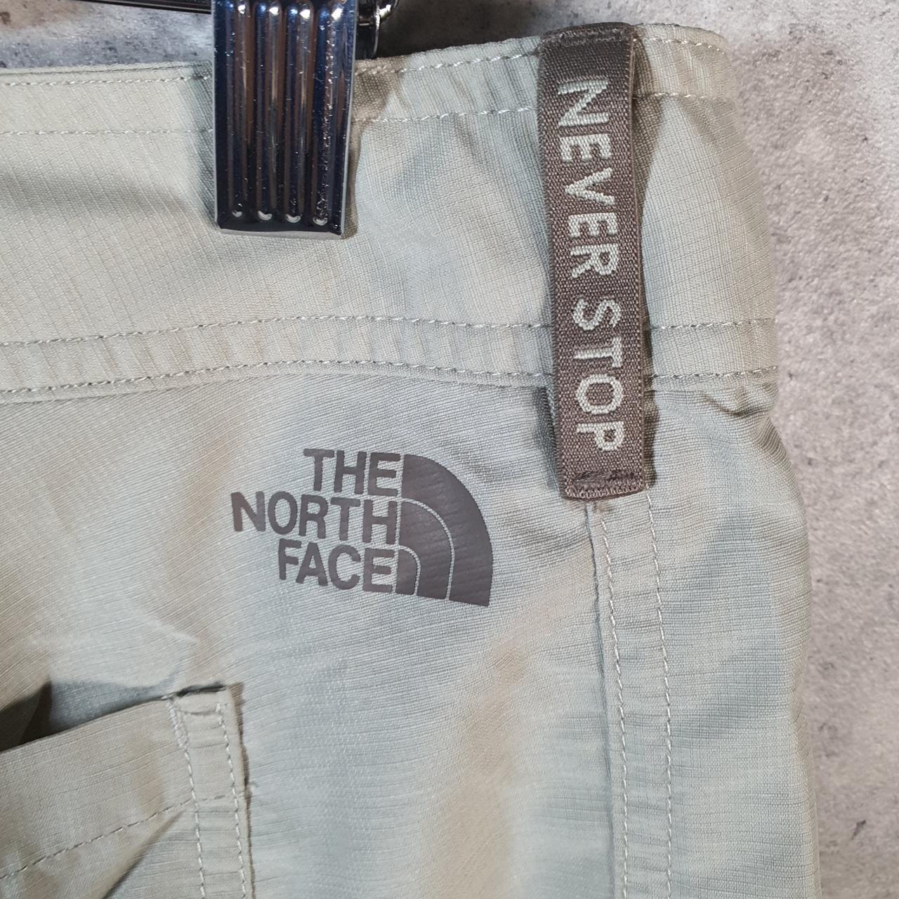 Vintage The North Face TNF Shorts Jorts Chino Cargo Womens UK12 Beige Baggy Cotton