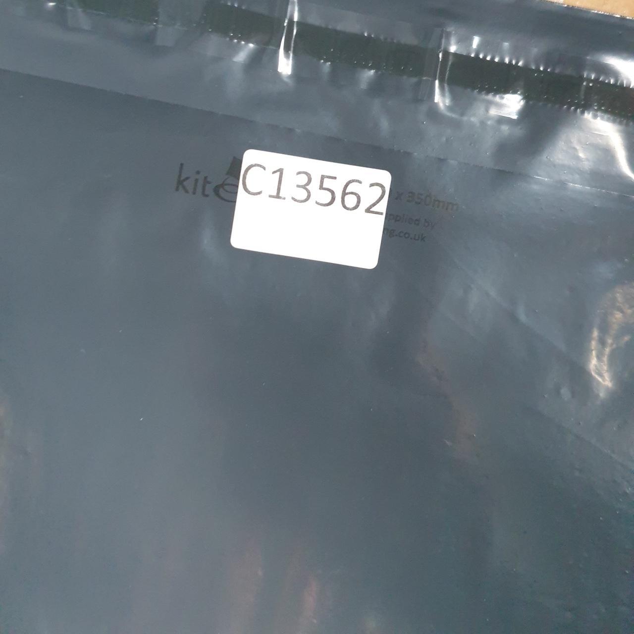 Vintage Just A Little Bit Shy Graphic Sweatshirt Womens Large Red Pullover USA