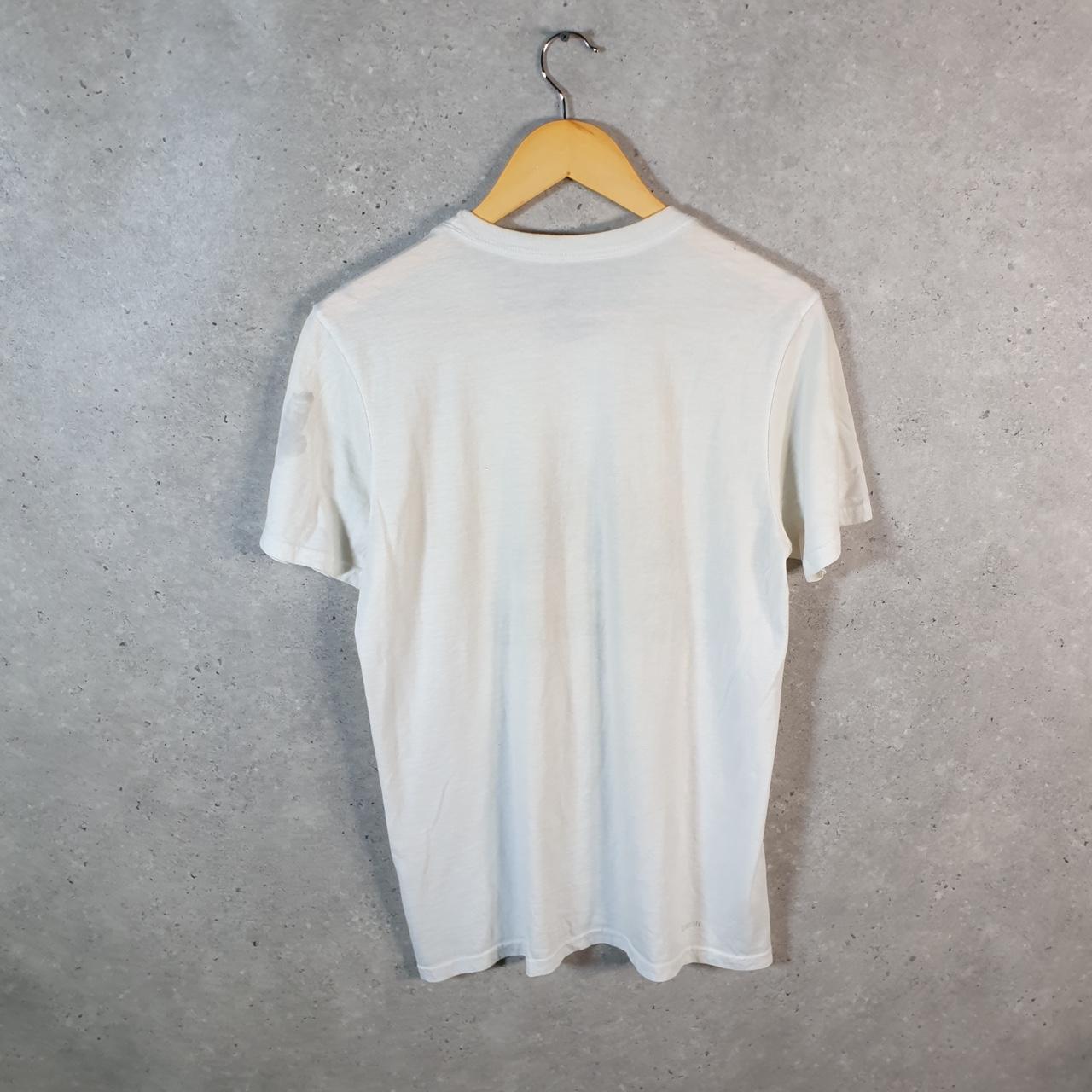 Vintage Adidas Go To Performance T Shirt Shirt Men’s Medium White Three Stripes Logo Athletic C9869