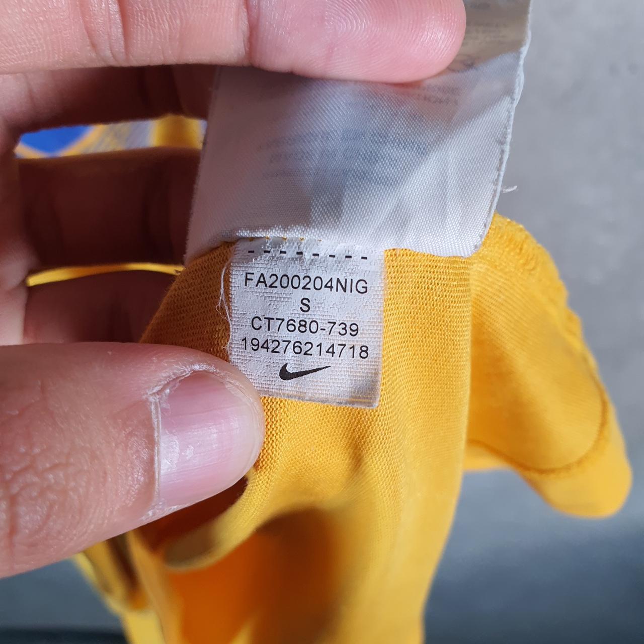 Vintage Nike Dri Fit Panther Pitt Football T Shirt Men’s Small Yellow Spellout Swoosh Athletic