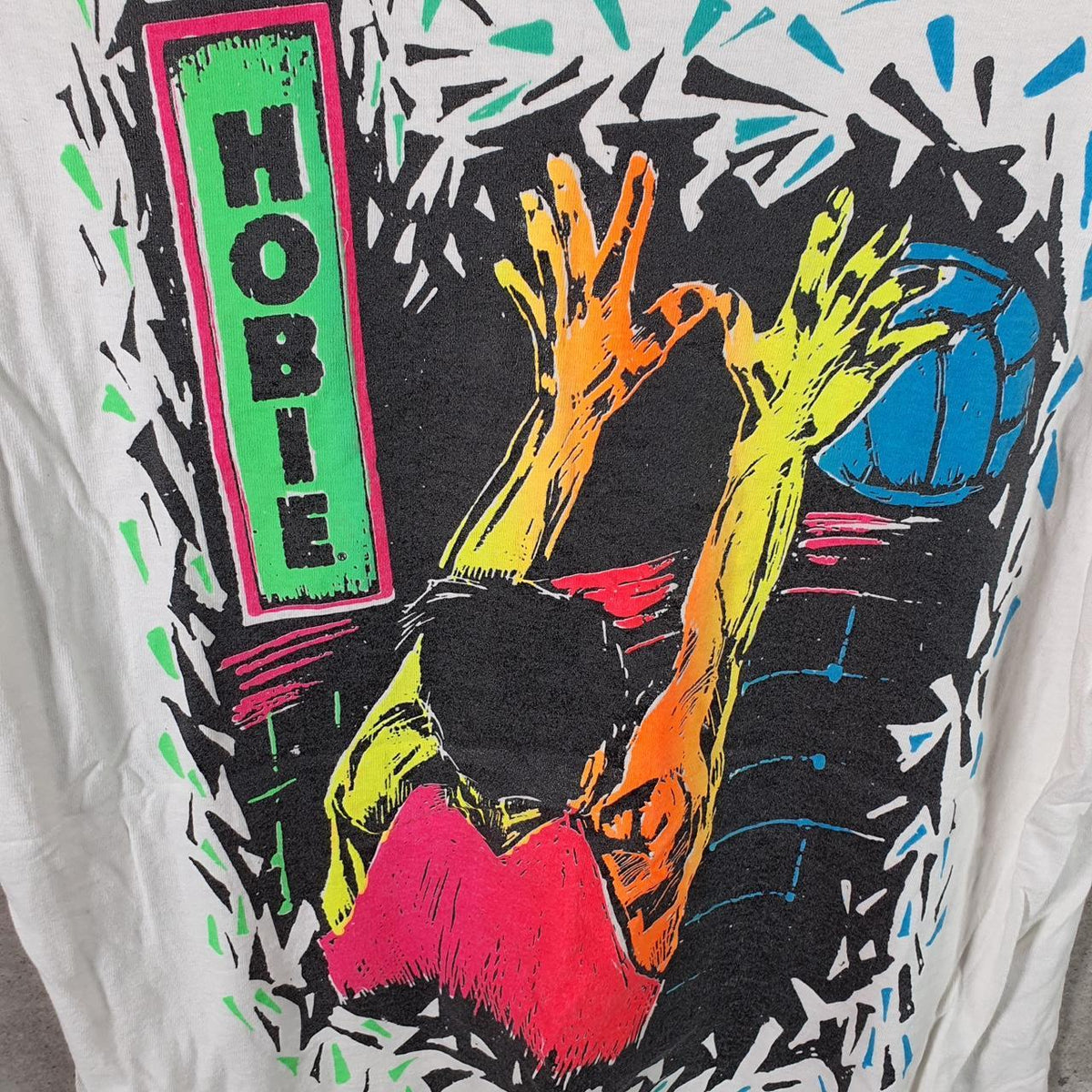 Vintage Hobie Basketball Graphic 90s USA Single Stitch T Shirt Men’s Medium White