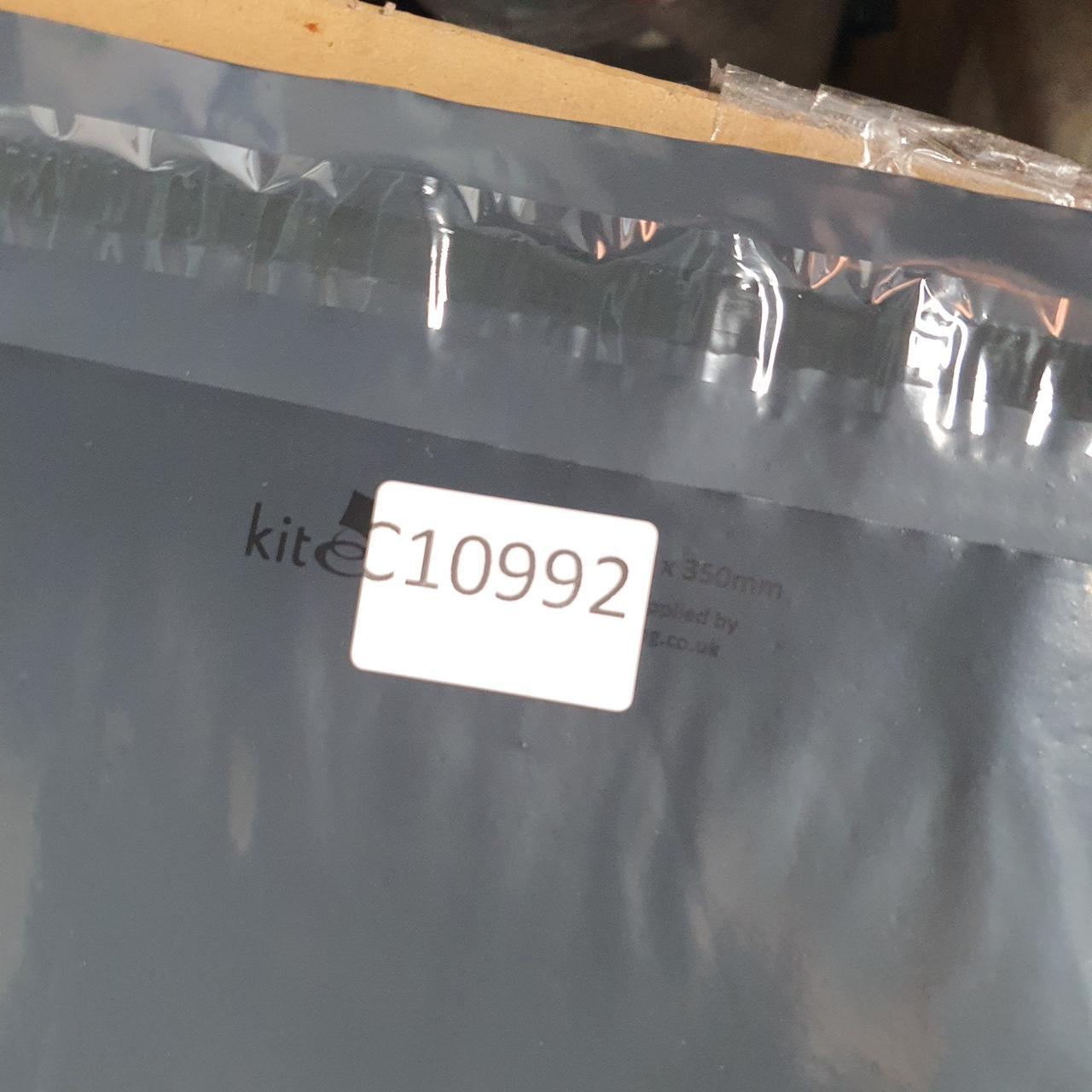 Vintage Tommy Hilfiger Polo Shirt Men’s Large Navy Blue Slim Fit Embroidered Logo