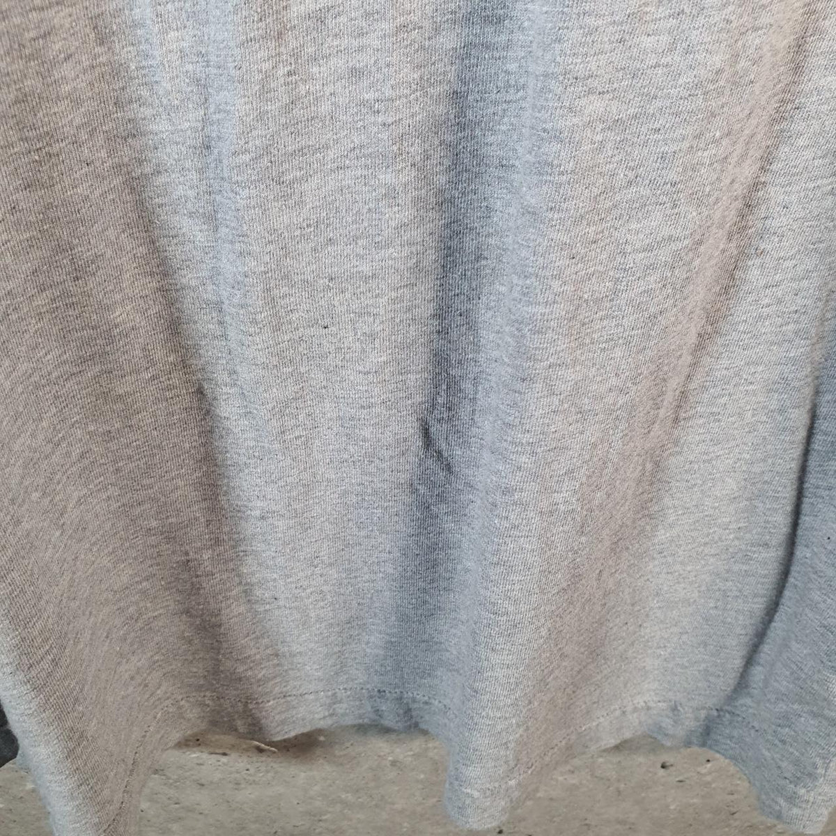 Vintage Adidas Trefoil T Shirt Men’s Small Grey Embroidered Logo Athletic