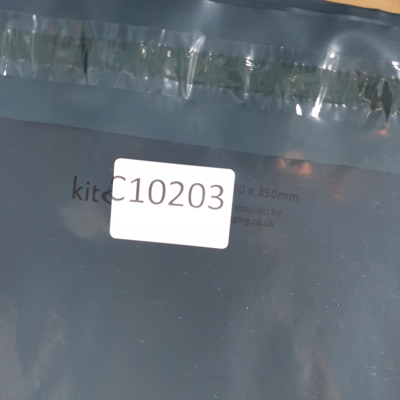 Vintage Adidas Spellout Trefoil Retro T Shirt Mens Small White Logo Athletic