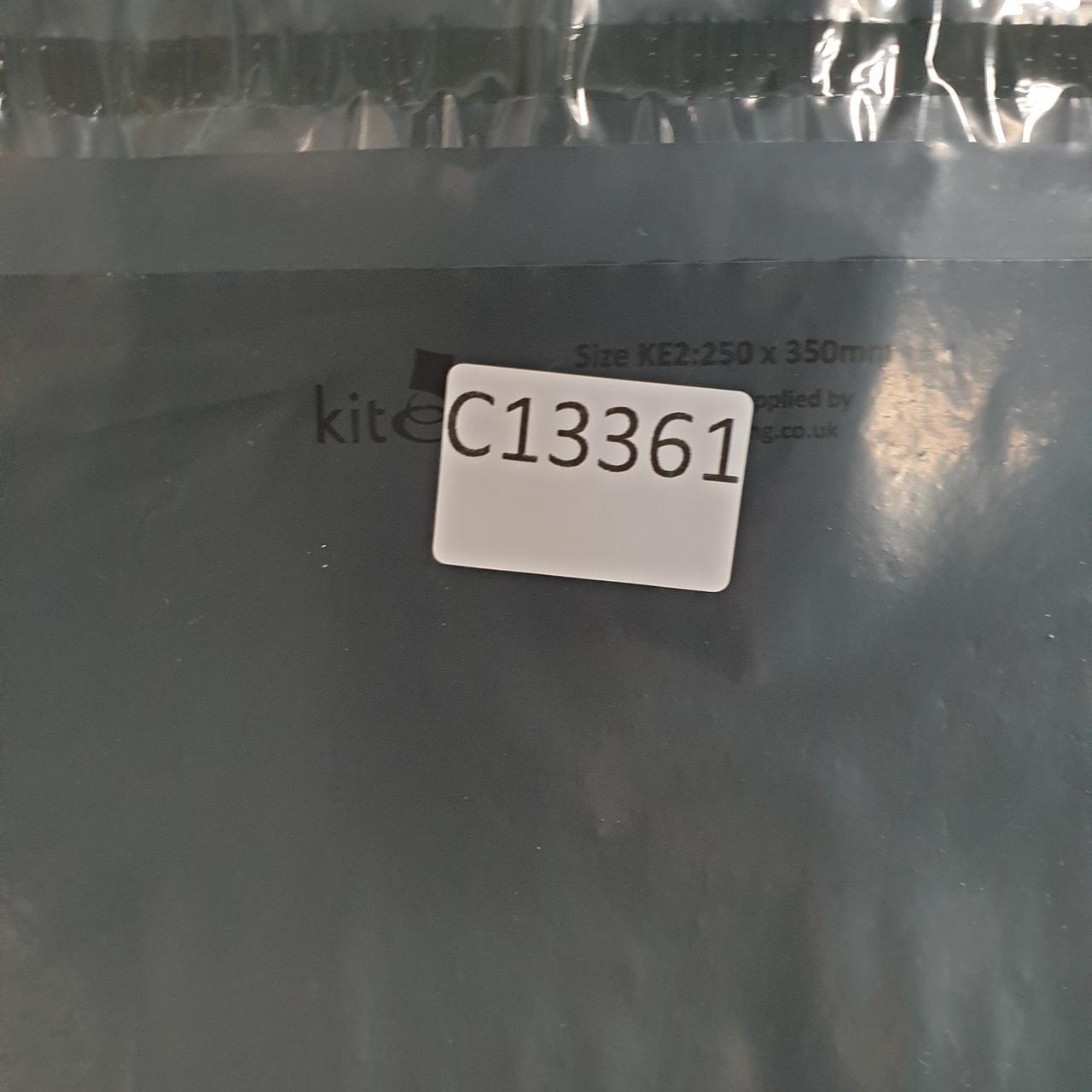 Vintage Looney Tunes Tasmanian Devil Embossed 90s T Shirt Men’s M Black Graphic