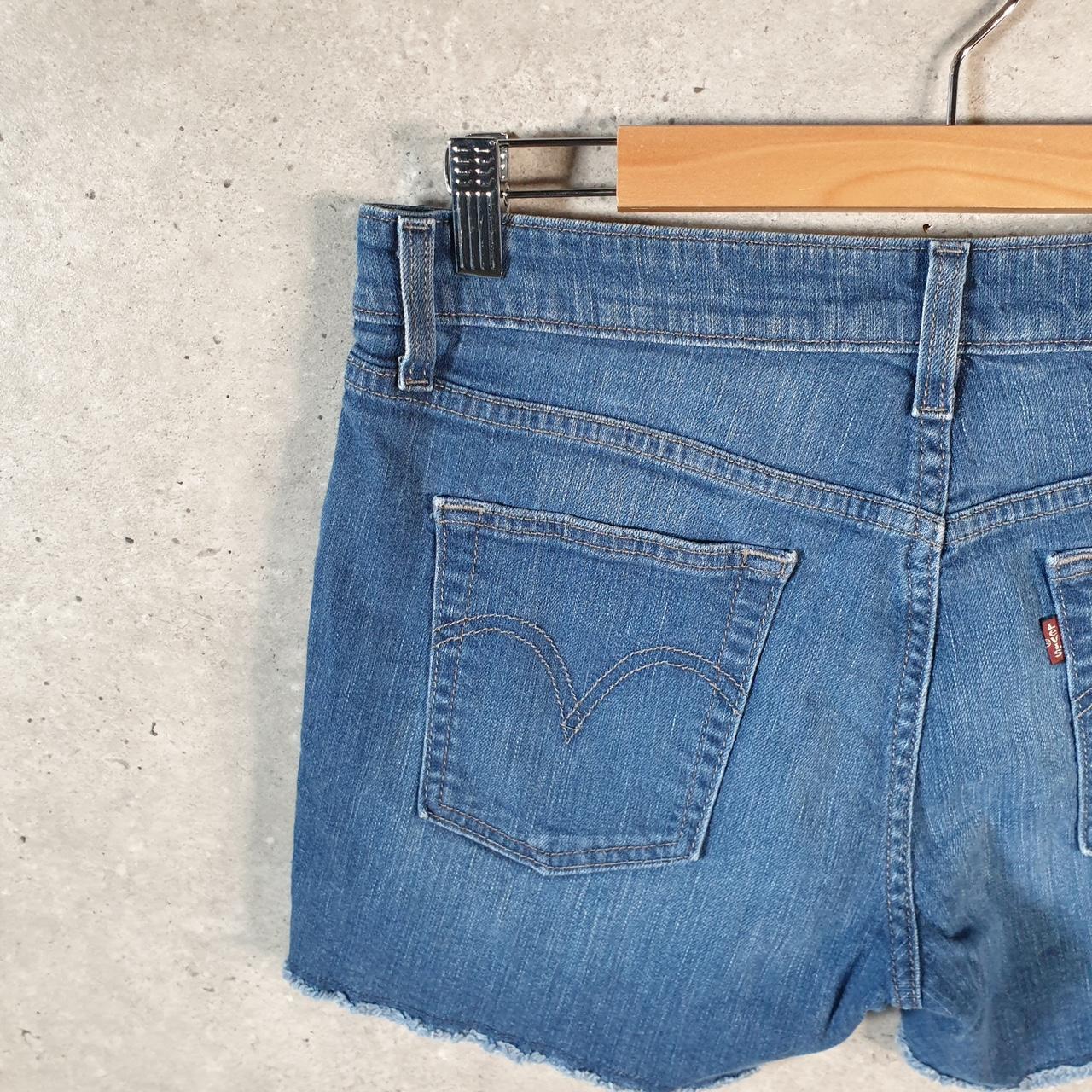 Vintage Levi’s Baggy Shorts Jorts Cargo Womens W31 Blue relaxed Denim