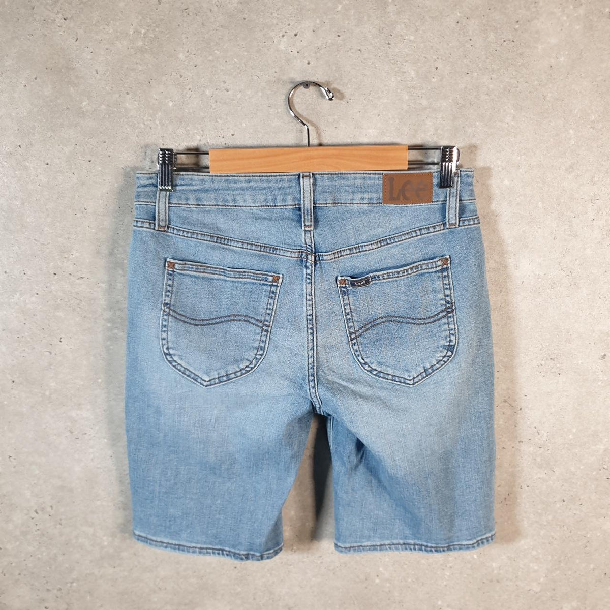 Vintage Lee Baggy Shorts Jorts Cargo Womens W30 Blue Relaxed Denim