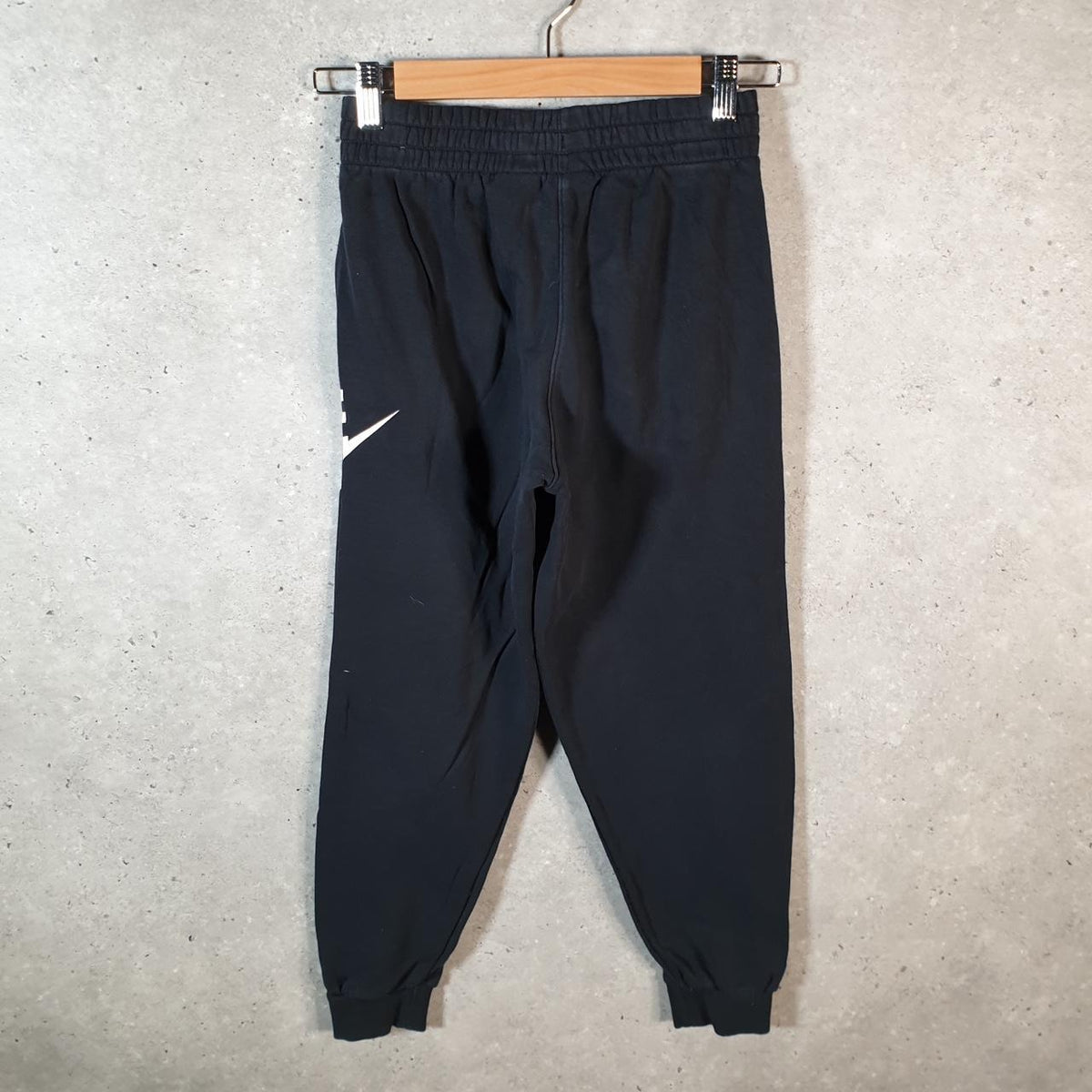 Vintage Nike Club Sweatpant Joggers Womens Large Black Swoosh Sports Tracksuit Big Fish Vintage