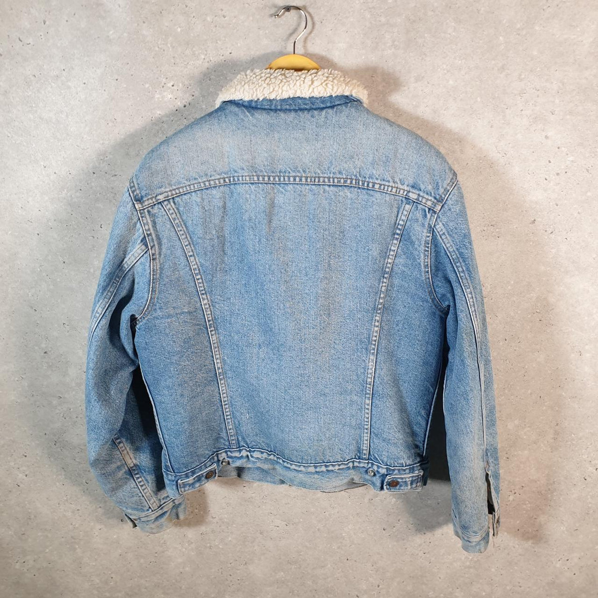 Vintage Levis Denim Jean Trucker Sherpa Jacket Mens Small Blue Sherling USA