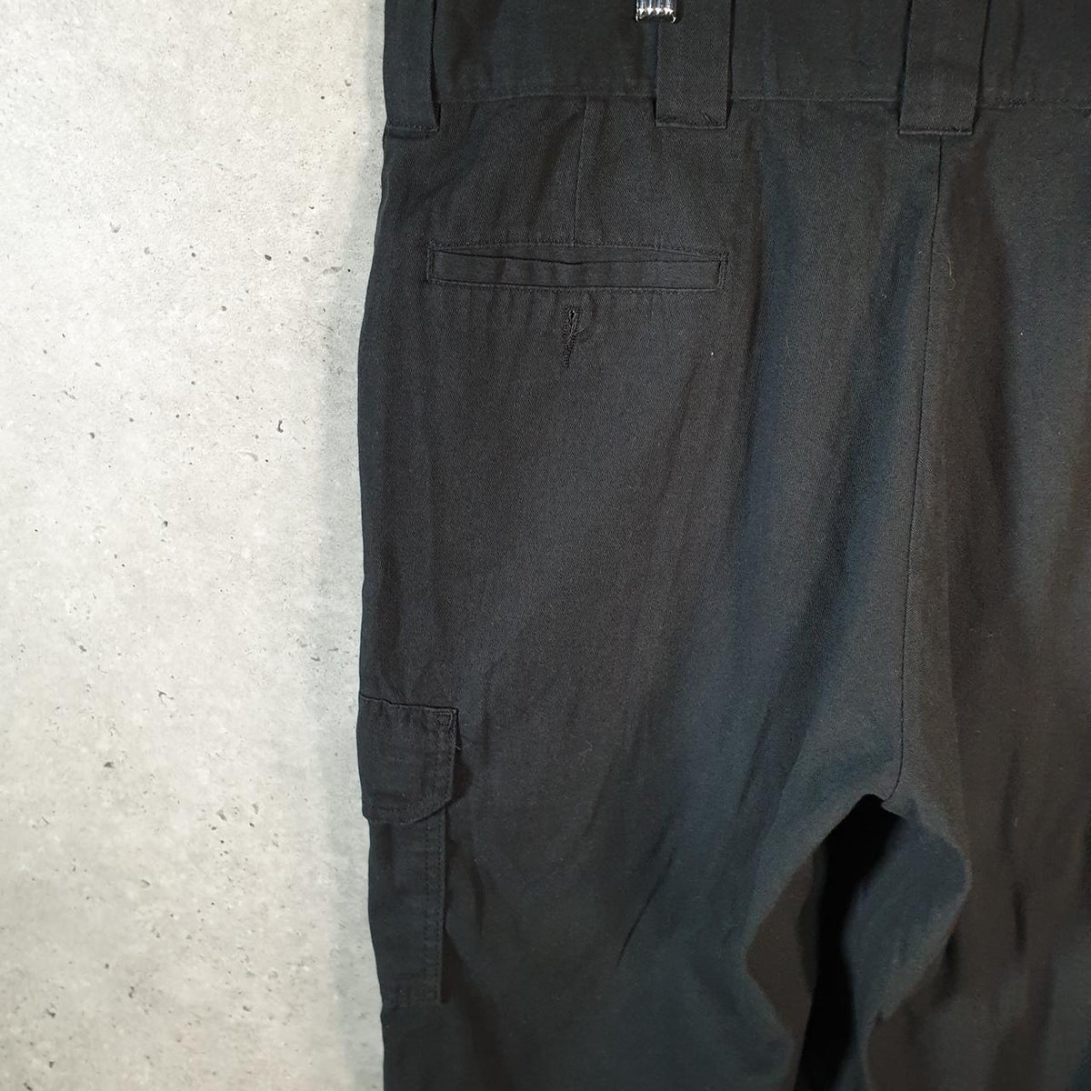 Vintage Dickies Baggy Chino Shorts Jorts Cargo Mens W38 Black Relaxed Fit