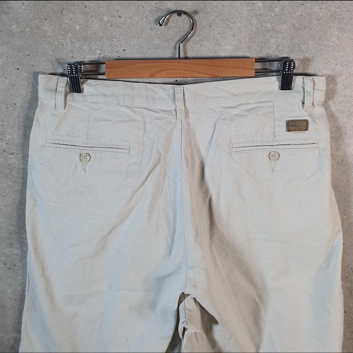 Vintage Dockers Chino Shorts Jorts Cargo Men’s W34 Beige Baggy Cotton A4427
