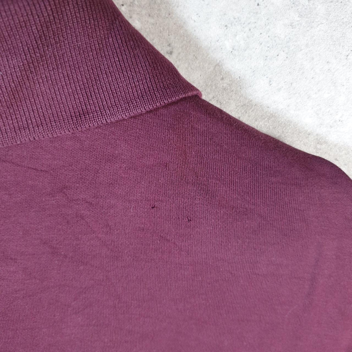 Vintage Tommy Hilfiger Polo Shirt Men’s Medium Burgundy Classic Fit Embroidered Logo