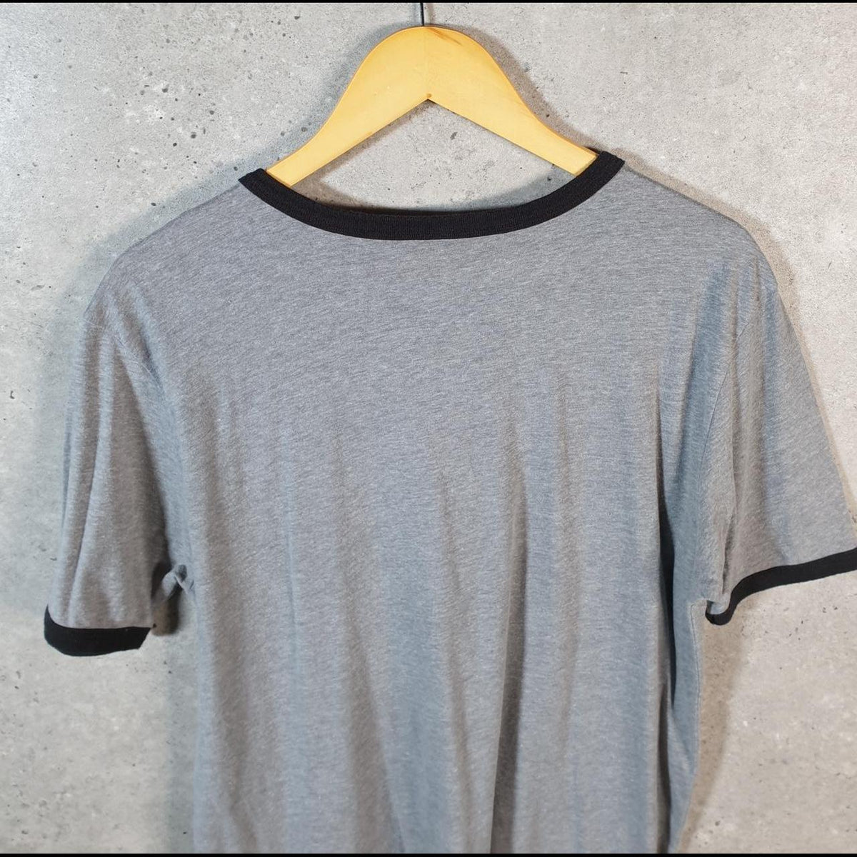 Vintage Disney Land Mickey Mouse T Shirt Men’s Large Grey Graphic Cartoon C9690