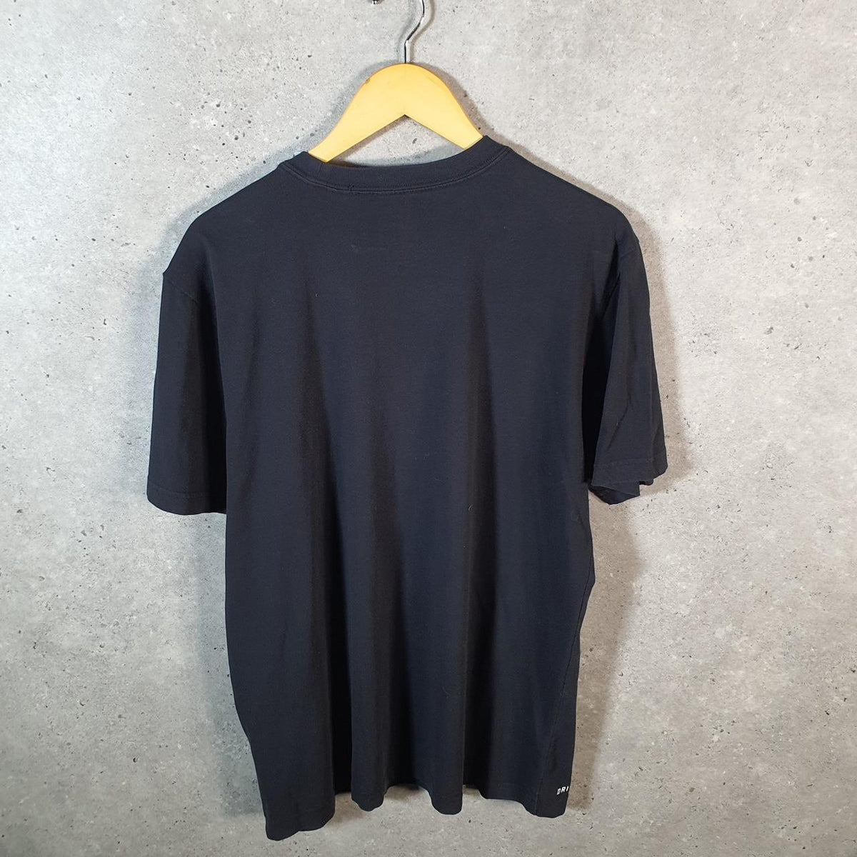 Vintage Nike Mr Clutch Dri Fit T Shirt Men’s Large Black Logo Swoosh Athletic
