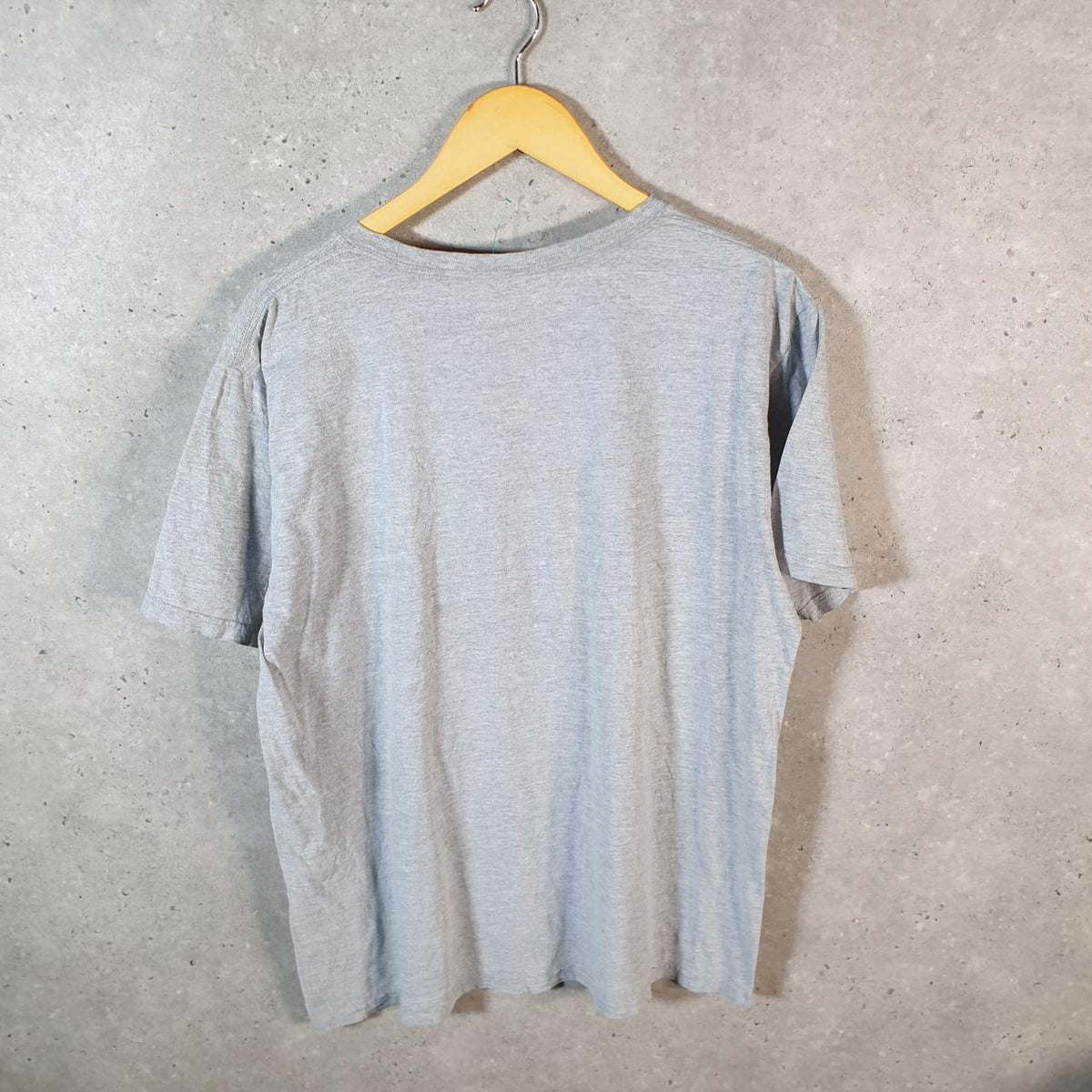 Vintage Adidas Go To Tee T Shirt Men’s Large Grey Three Stripes Logo Athletic