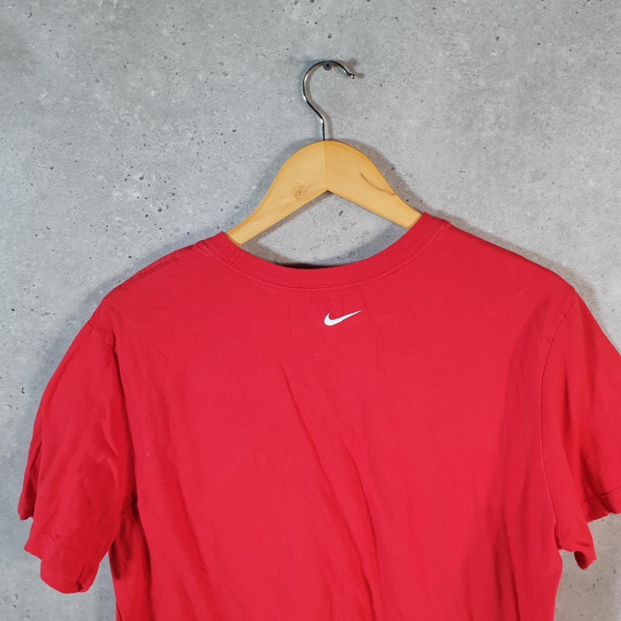 Vintage Nike T Shirt Men’s Medium Red Printed Single Swoosh Logo Athletic C8259