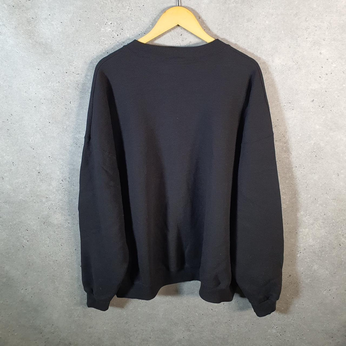 Vintage Lee Heavyweight Sweatshirt Men’s 3XL Black USA Pullover Embroidered Angel
