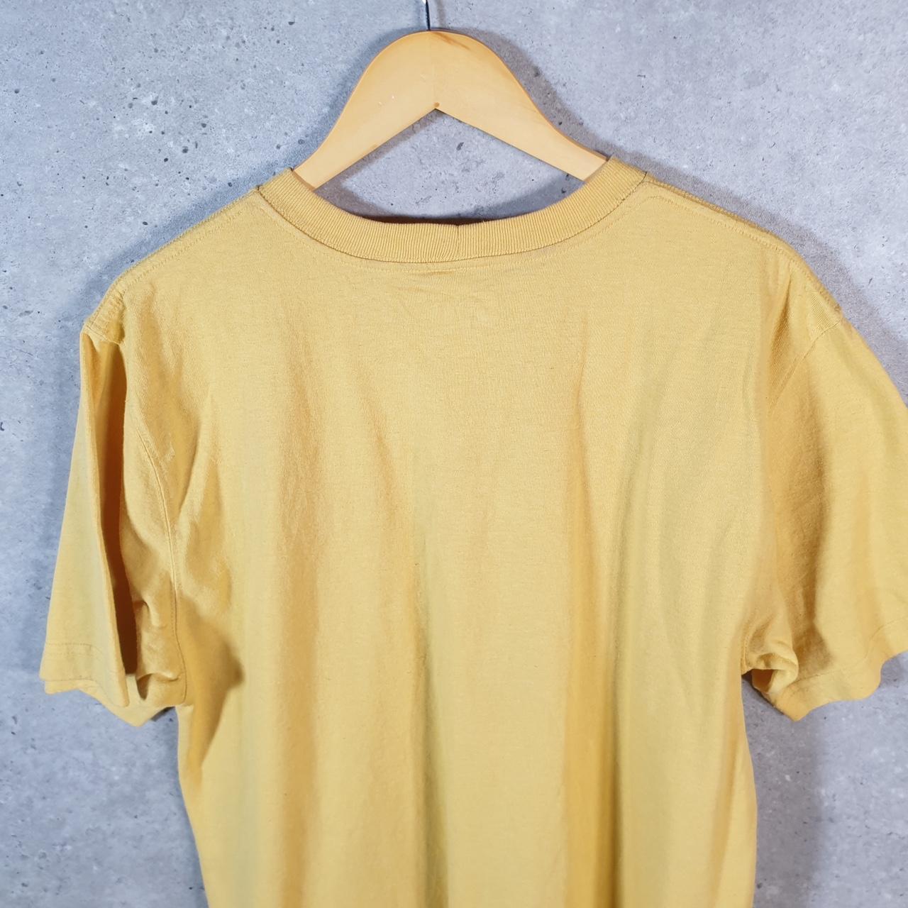 Vintage Carhartt Pocket T Shirt Men’s Small Yellow Workwear Chore Utility Loose Fit C9342