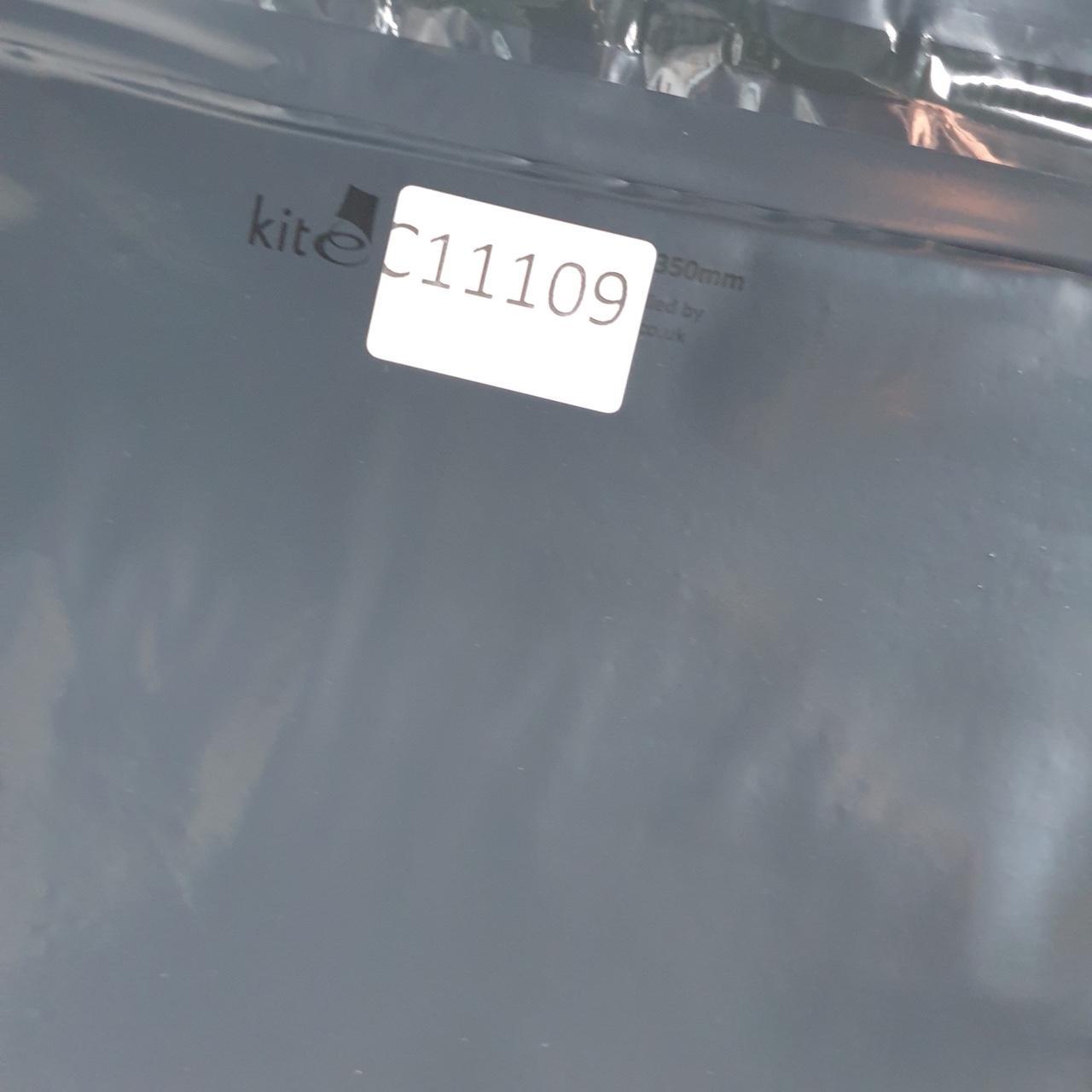 Vintage Calvin Klein Spellout Blank T Shirt Men’s Medium White Casual Sports