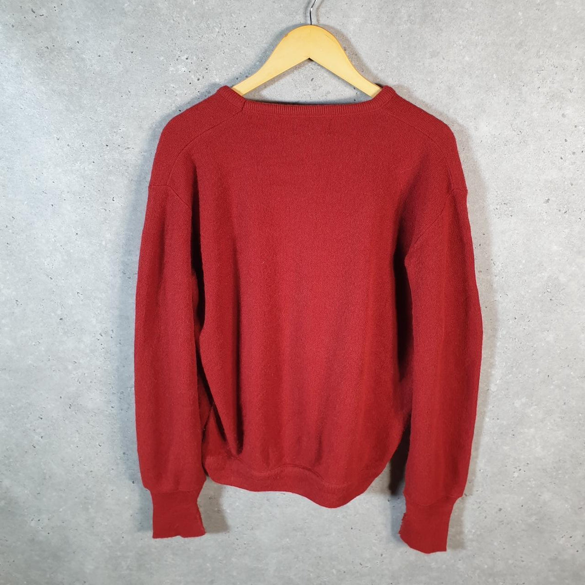 Vintage Izod Lacoste 90s USA Sweatshirt Men’s Medium Red Pullover Logo Y2K Jumper