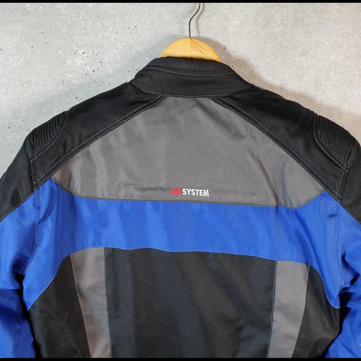 Vintage Rayven Motorcycle Jacket Mens Small Black Armoured Padded Shoulder Elbows