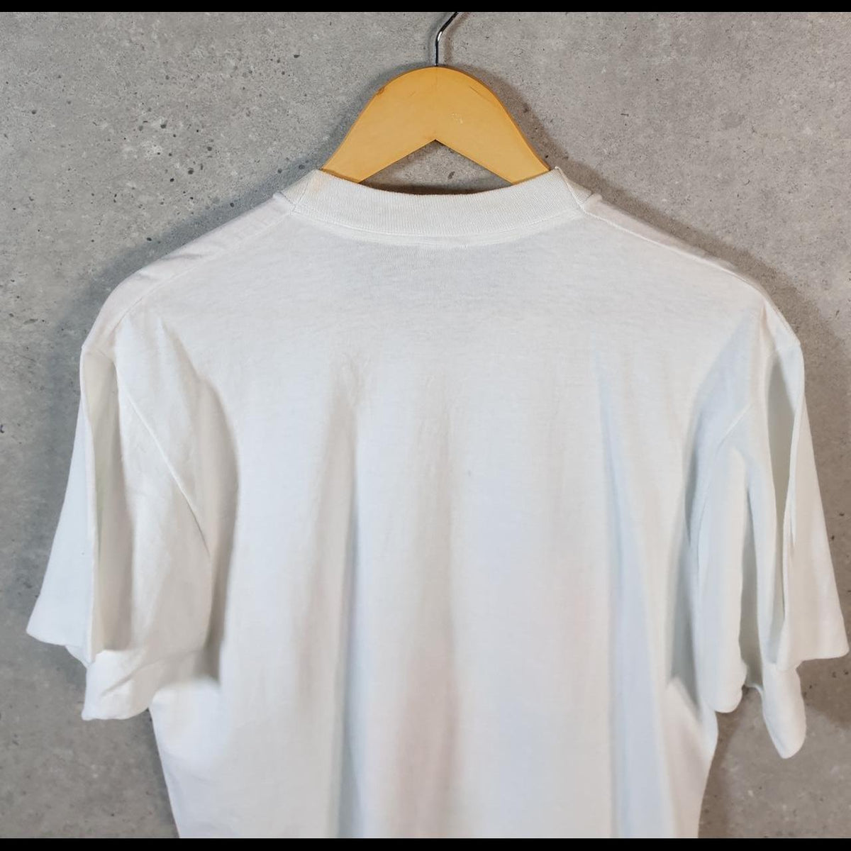Vintage Flowers Graphic USA 90s Single Stitch T Shirt Men’s Medium White C8952
